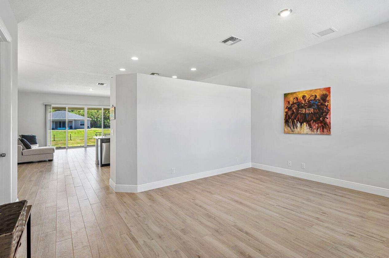 18306 91st Pl, Town Of Loxahatchee Groves FL  33470-5119 exterior