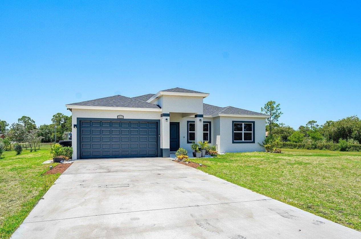 18306 91st Pl N, Town of Loxahatchee Groves, FL 33470