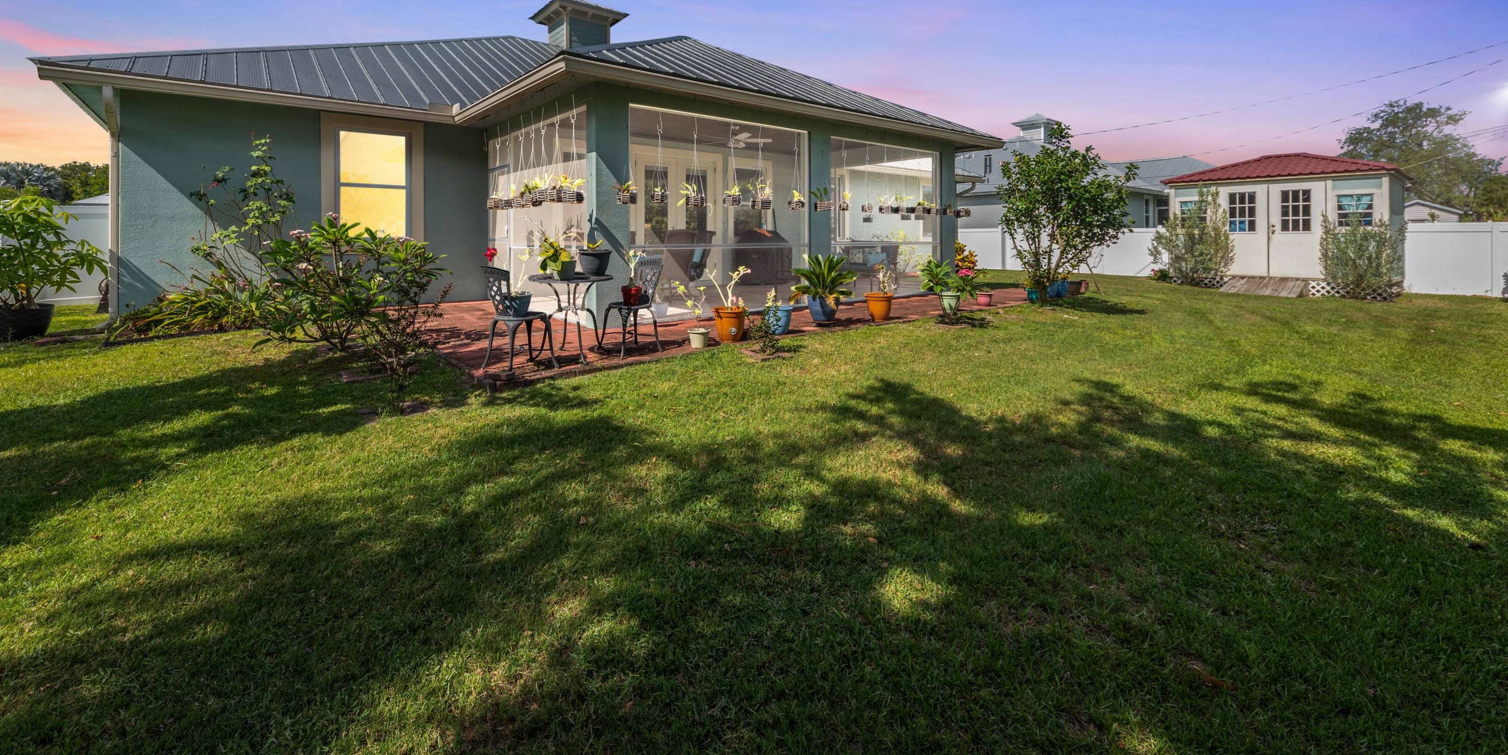 699 Crescent Ave, Fort Pierce, FL 34984-4503
