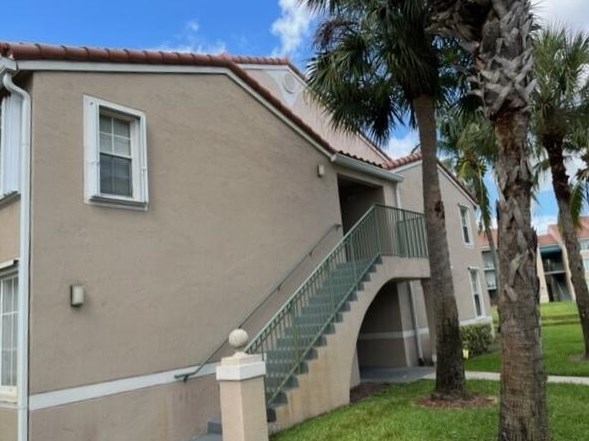 7904 Sonoma Springs Cir #208, Lake Worth, FL 33467