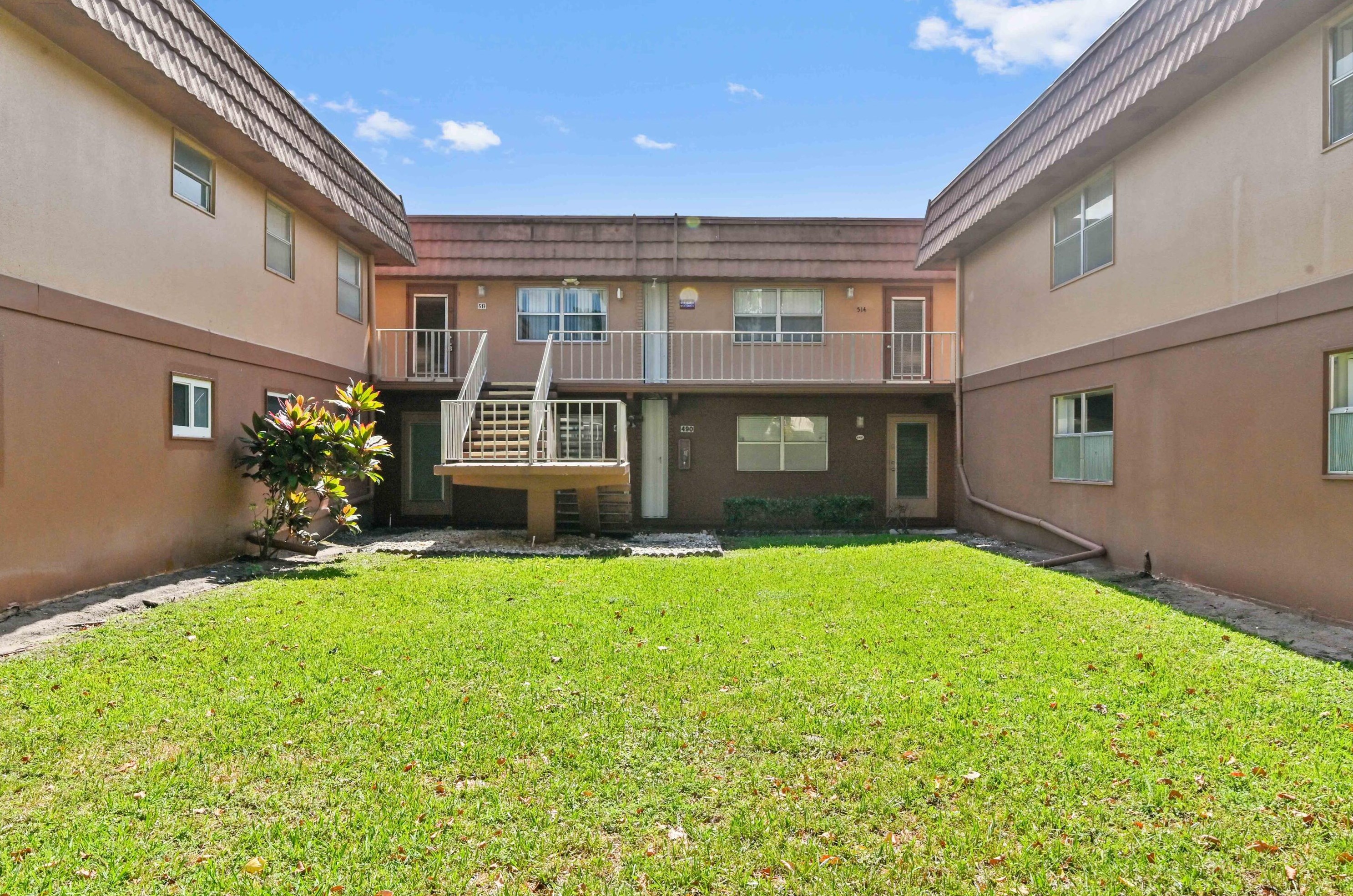 513 Saxony K, Delray Beach, FL 33446-1042