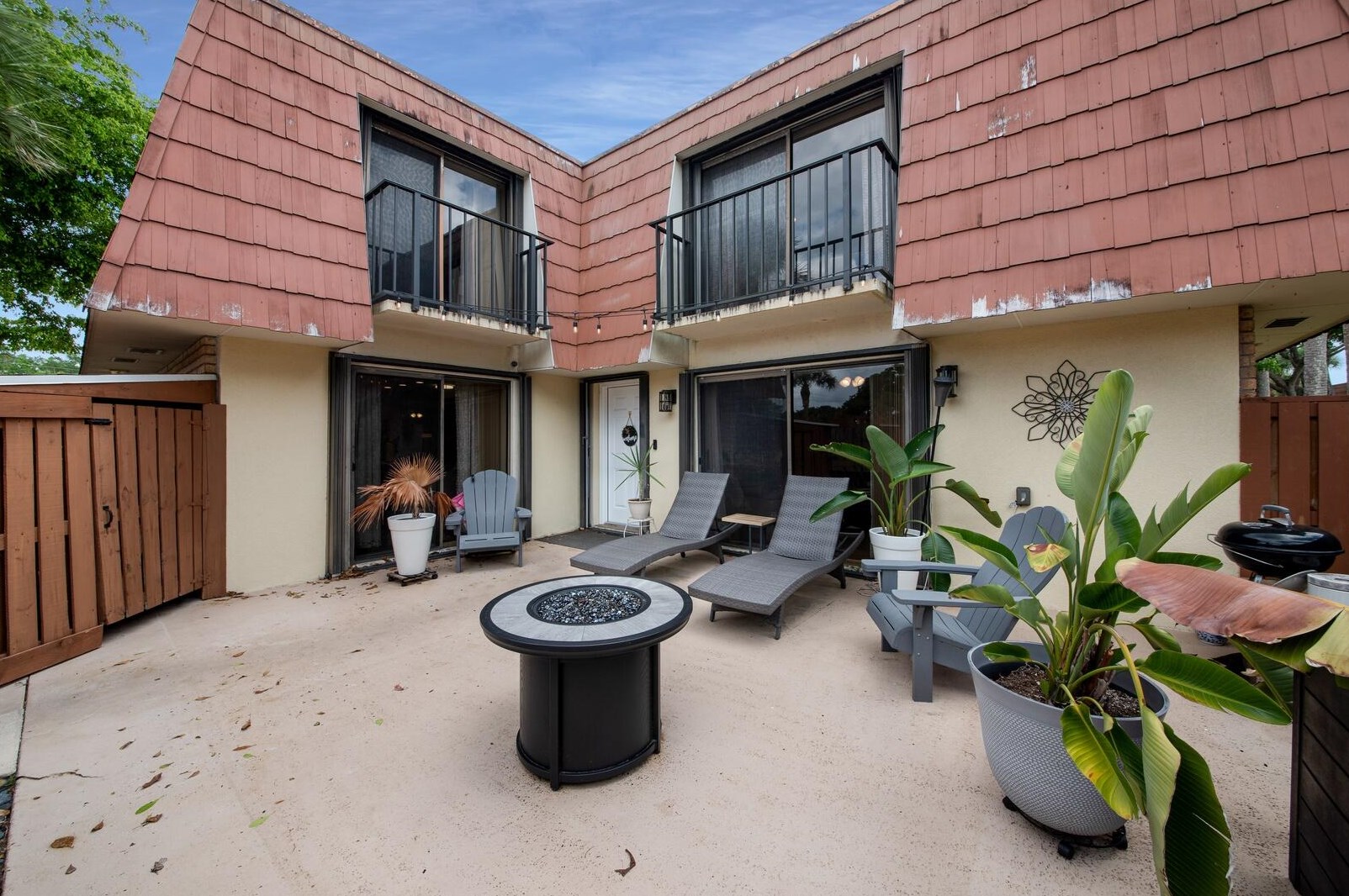 429 Live Oak Ln, Boynton Beach, FL 33436-7118