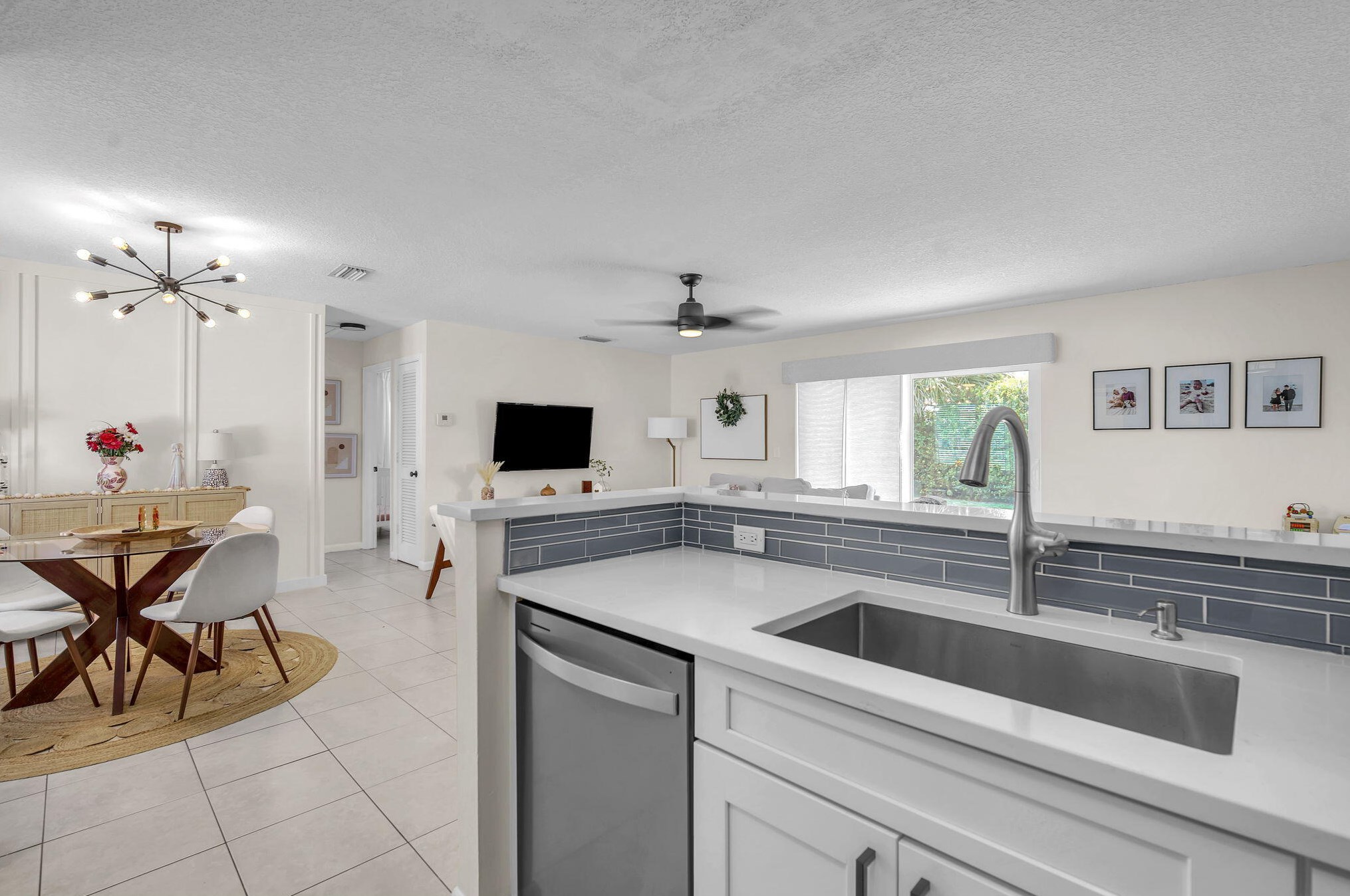 9511 Richmond Cir, Boca Raton FL 33434-2313 exterior