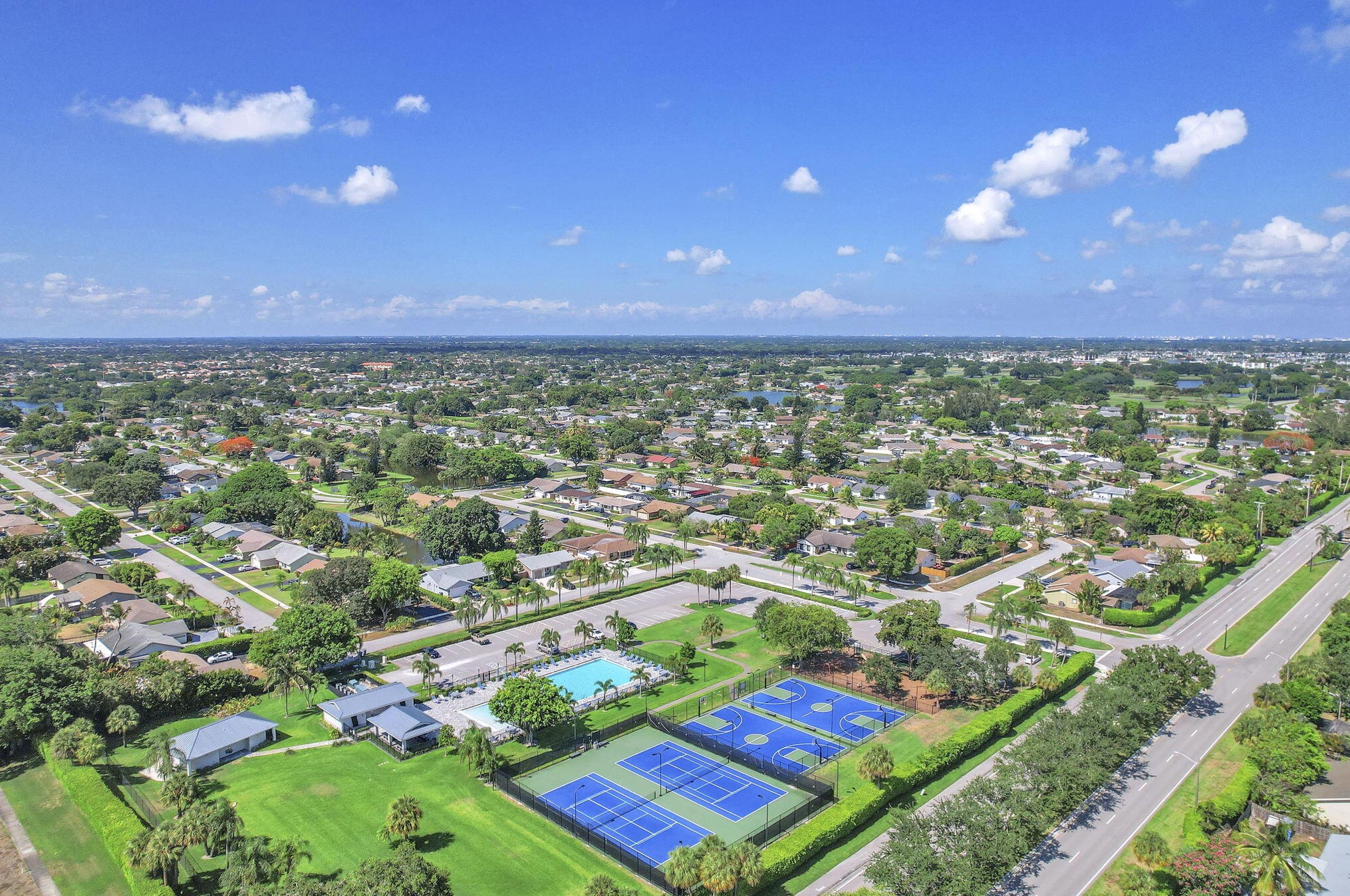 9511 Richmond Cir, Boca Raton FL 33434-2313 exterior