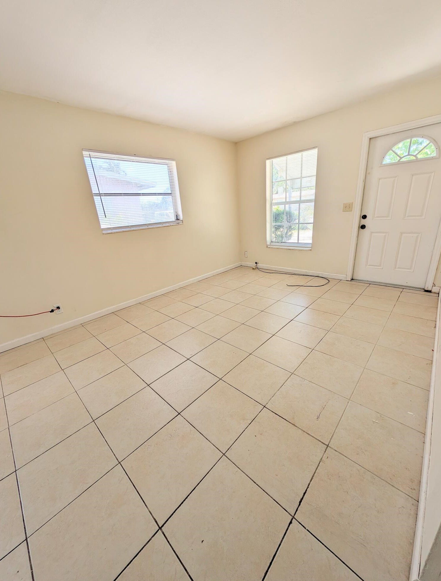 1450 8th St, West Palm Beach FL  33401-3045 exterior