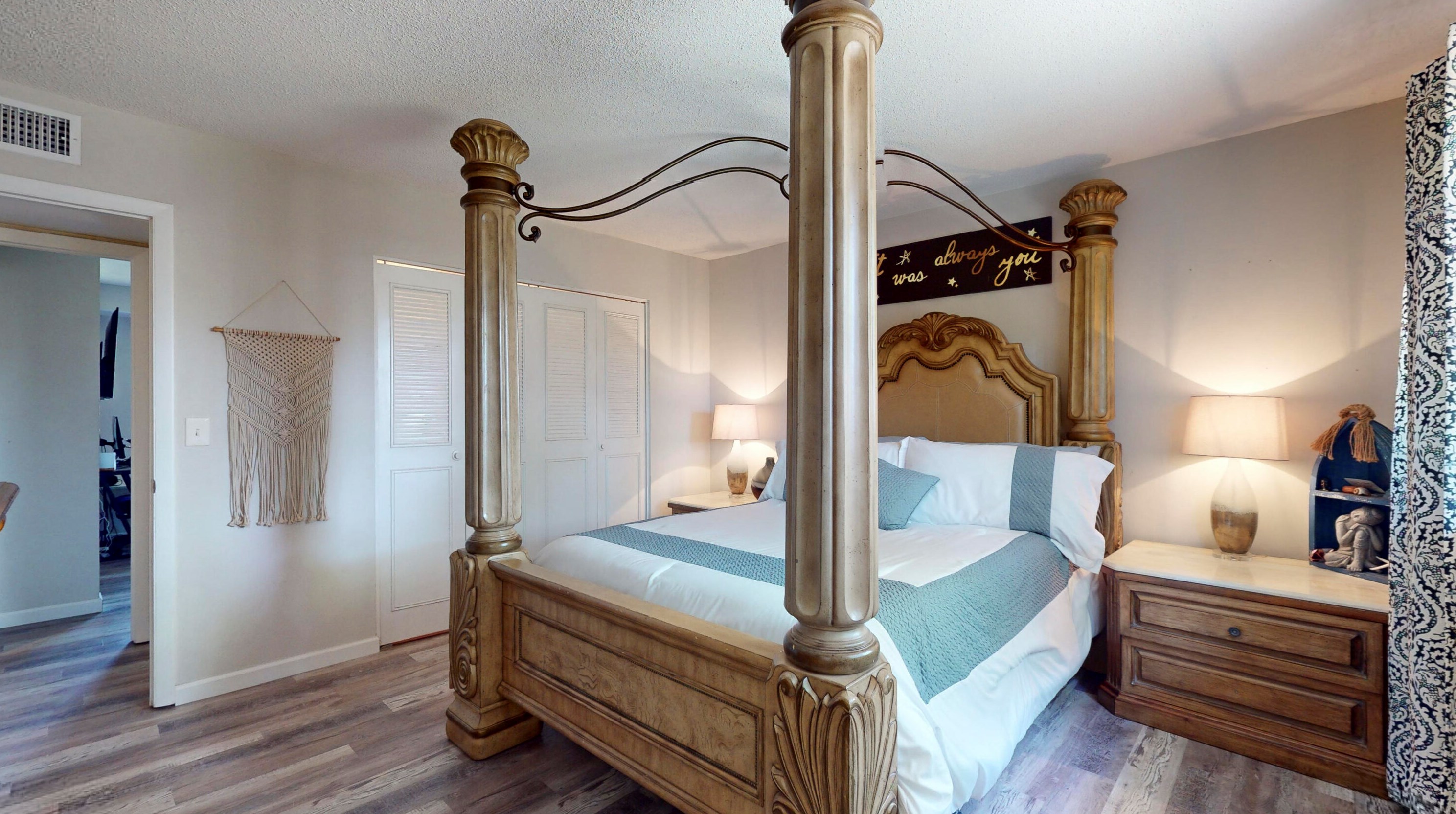 102 Lakehurst, Fort Pierce FL 34983-2545 exterior