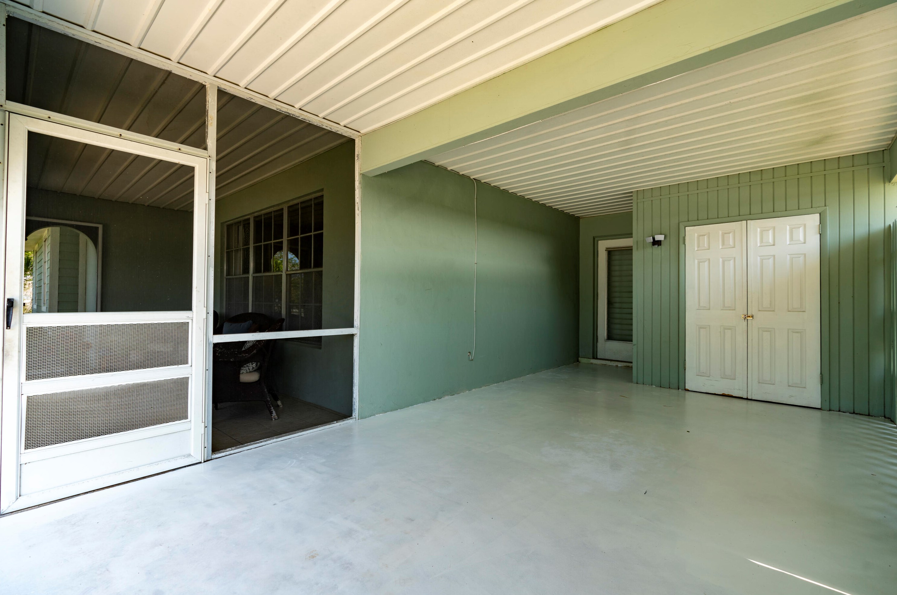 102 Lakehurst, Fort Pierce FL 34983-2545 exterior