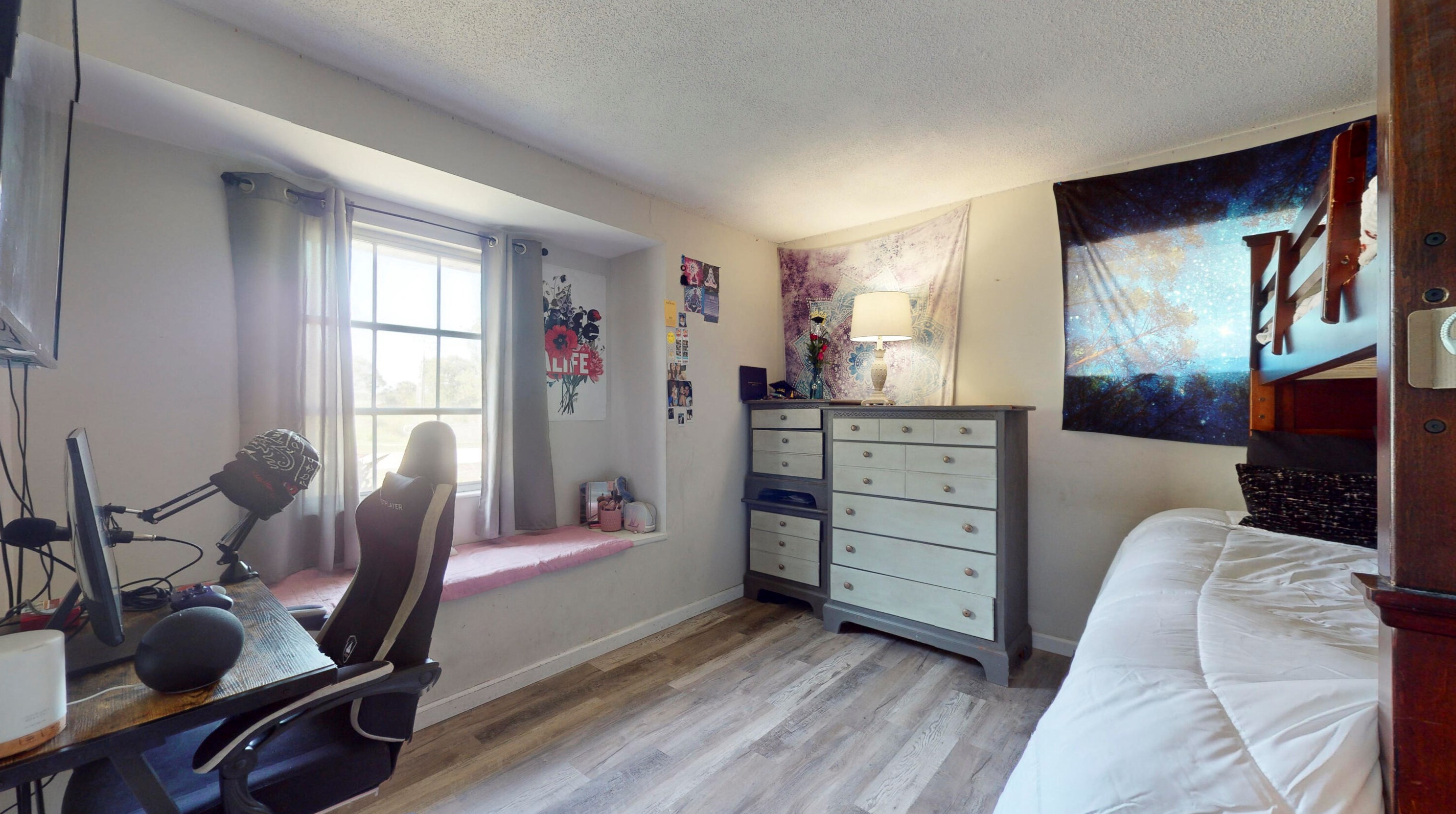 102 Lakehurst, Fort Pierce FL 34983-2545 exterior