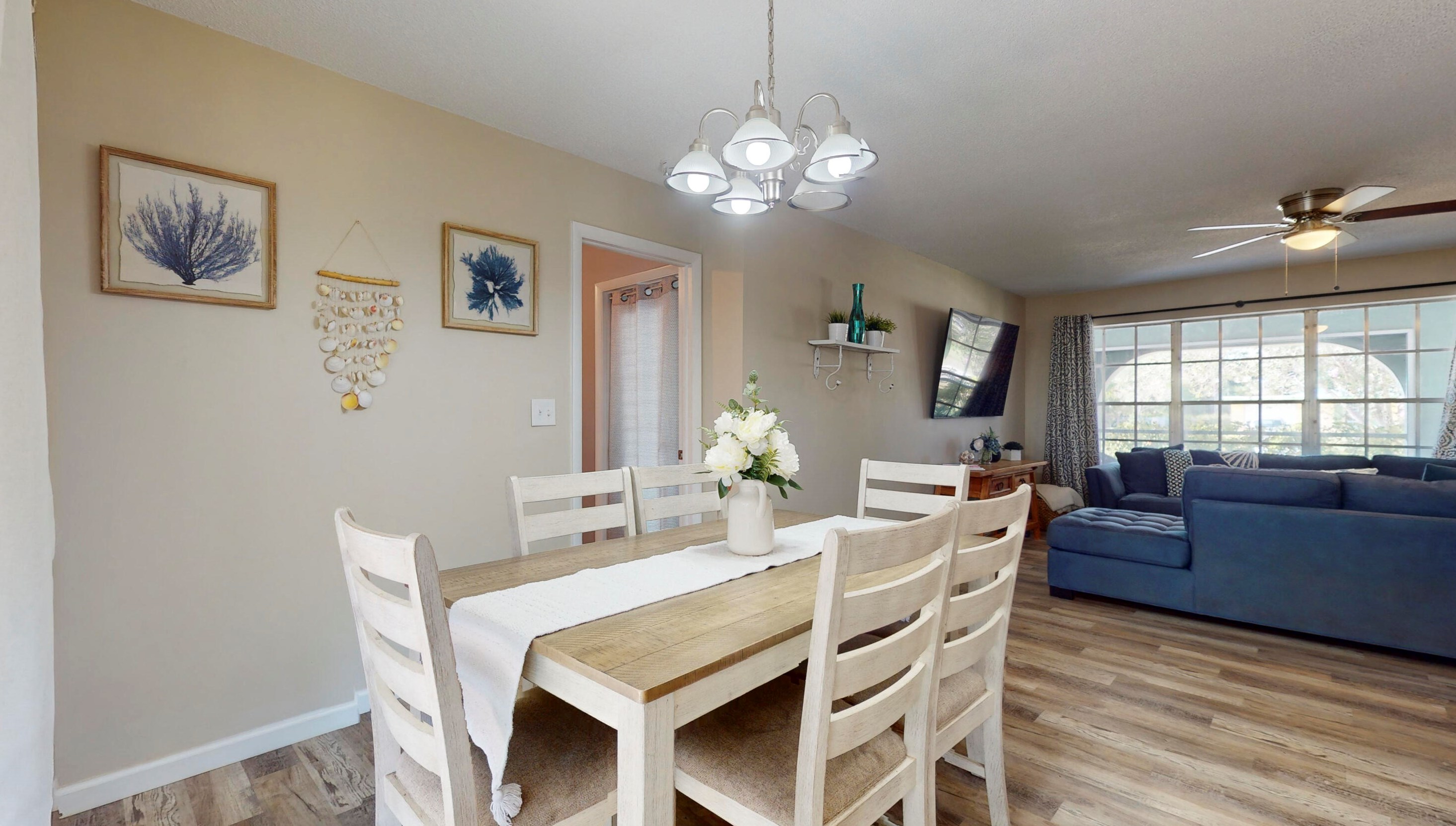 102 Lakehurst, Fort Pierce FL 34983-2545 exterior