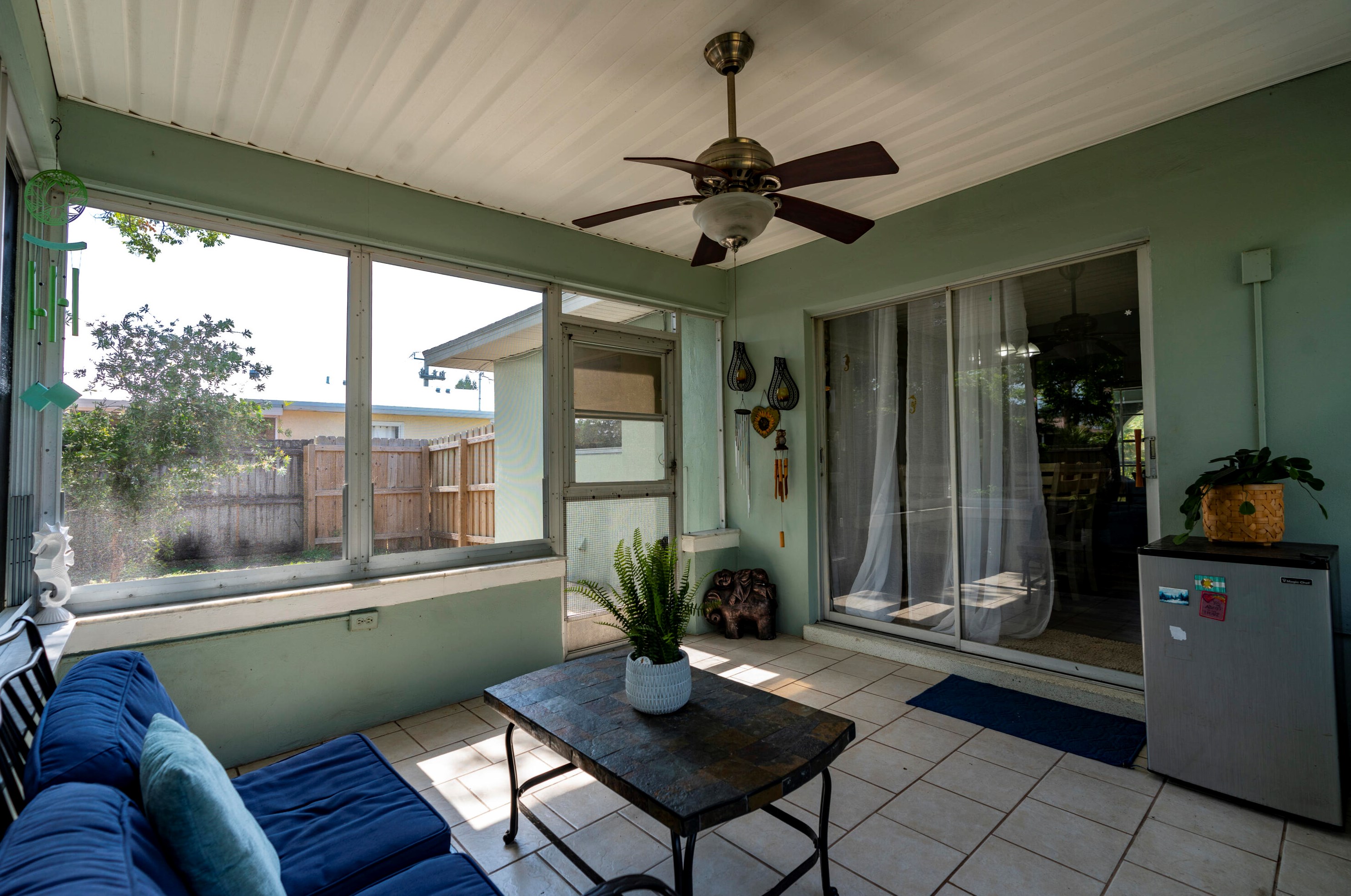 102 Lakehurst, Fort Pierce FL 34983-2545 exterior