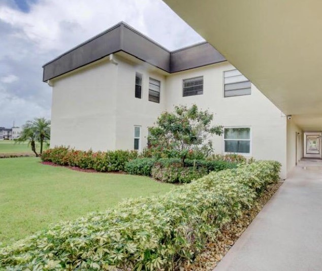 55 Capri B, Delray Beach, FL 33484
