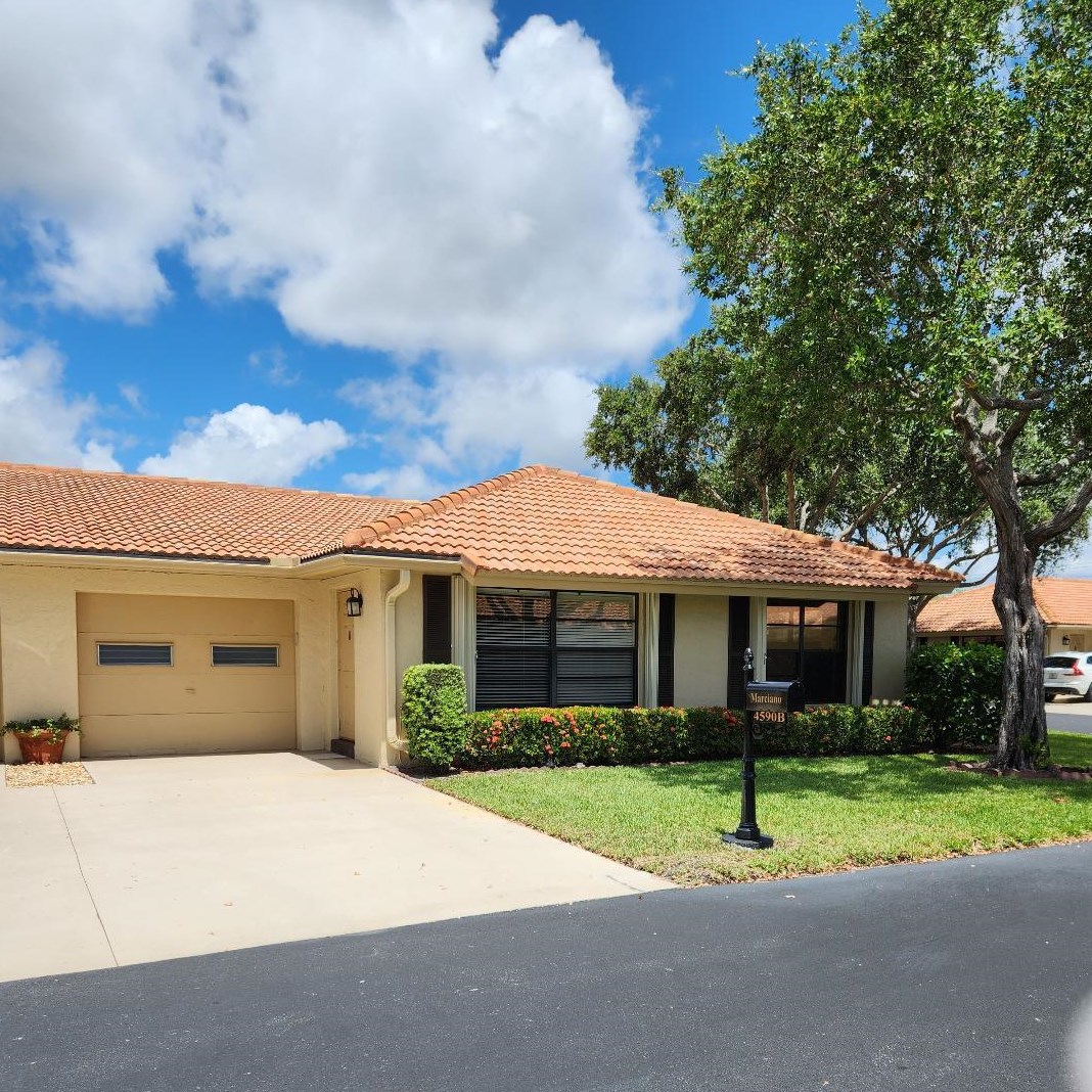 4590 Laurel Tree Rd, Boynton Beach, FL 33436-1226