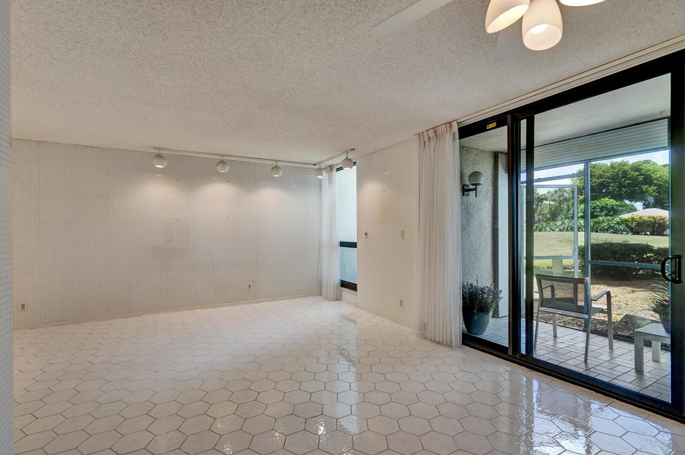 1203 Bridgewood Pl, Boca Raton FL 33434-4161 exterior