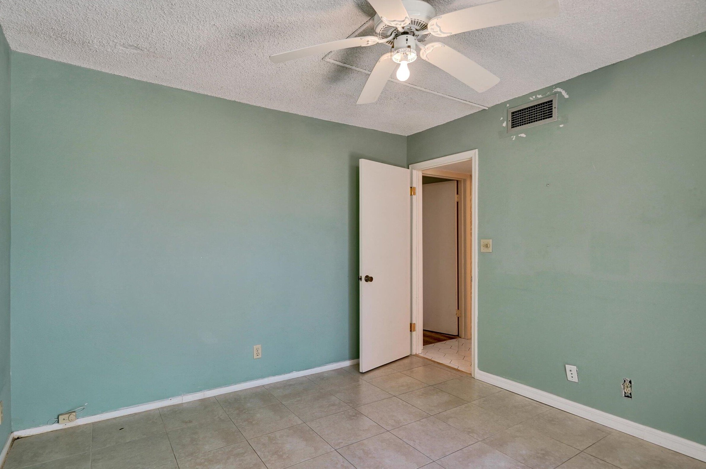 1203 Bridgewood Pl, Boca Raton FL 33434-4161 exterior