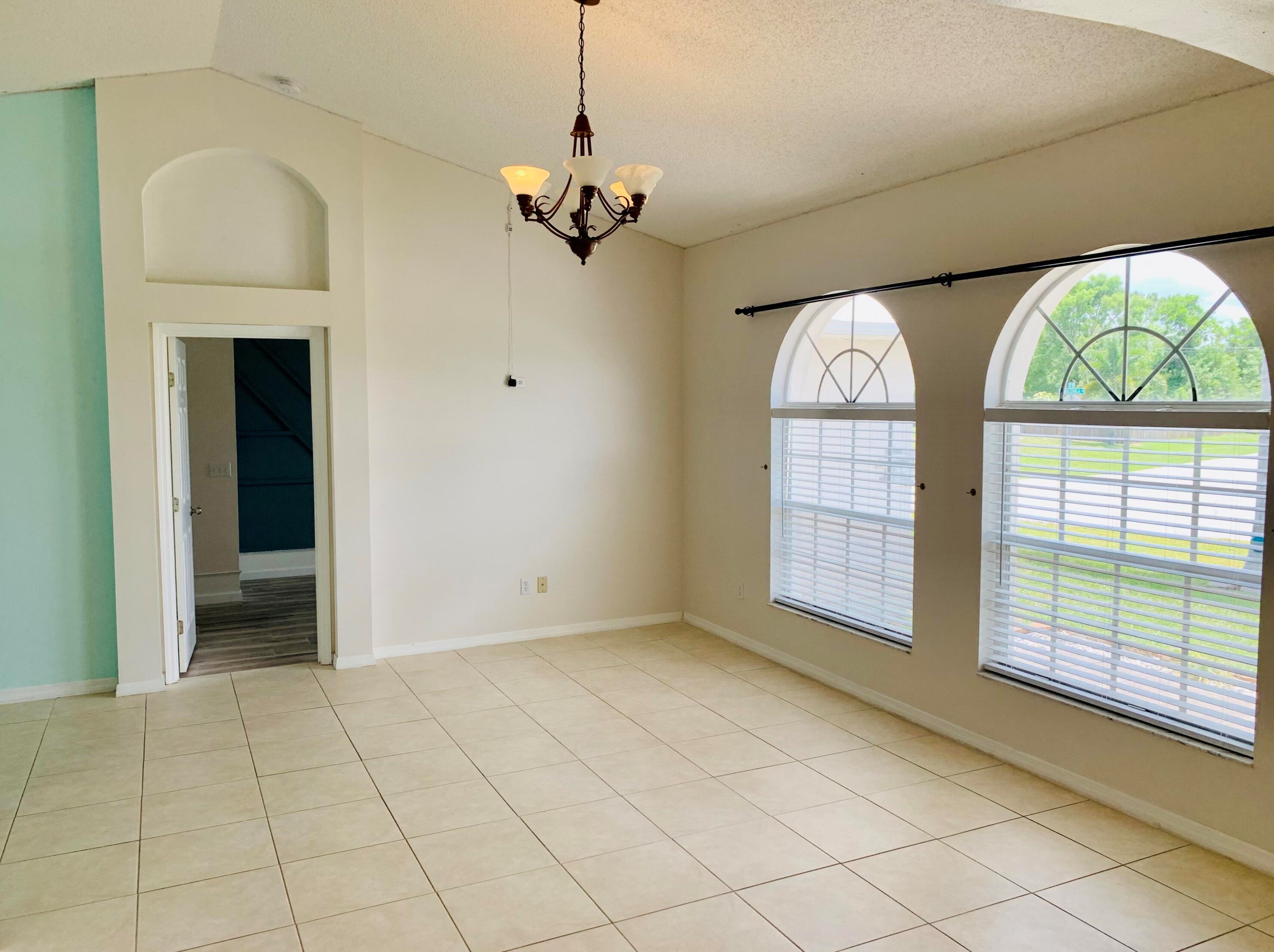 1217 Kalevala Dr, Fort Pierce, FL 34953-6812