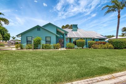 10705 SE Seabreeze Court, Hobe Sound, FL 33455 - Photo 1