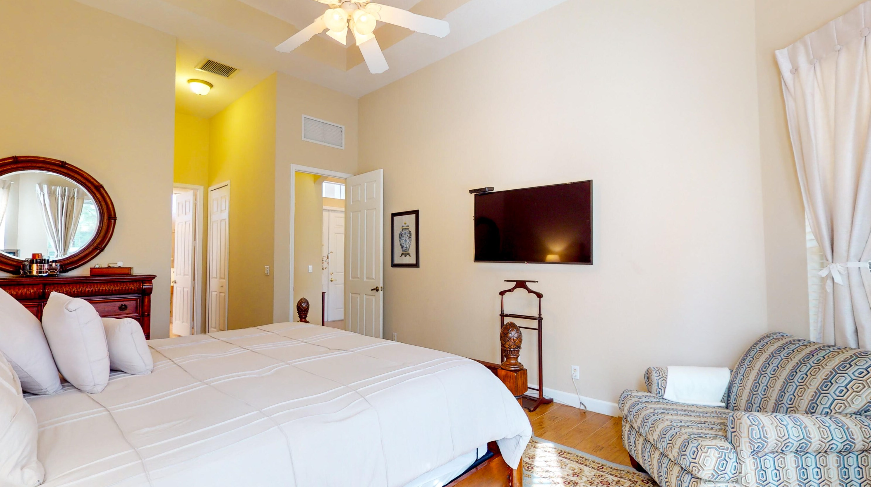 466 Dover Ct, Fort Pierce FL  34983-3414 exterior