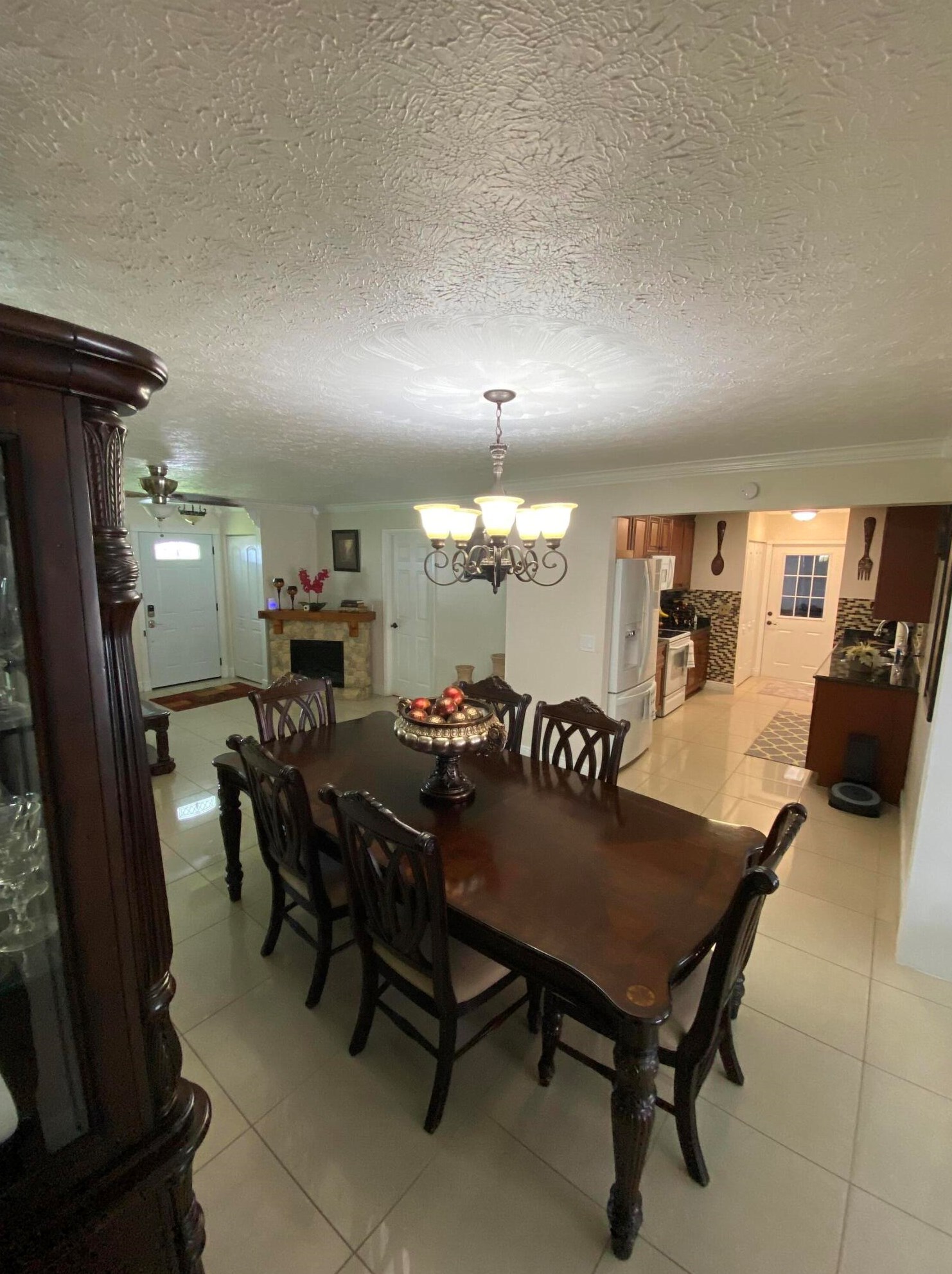 2142 Stonecrop St, Fort Pierce FL  34984-4732 exterior