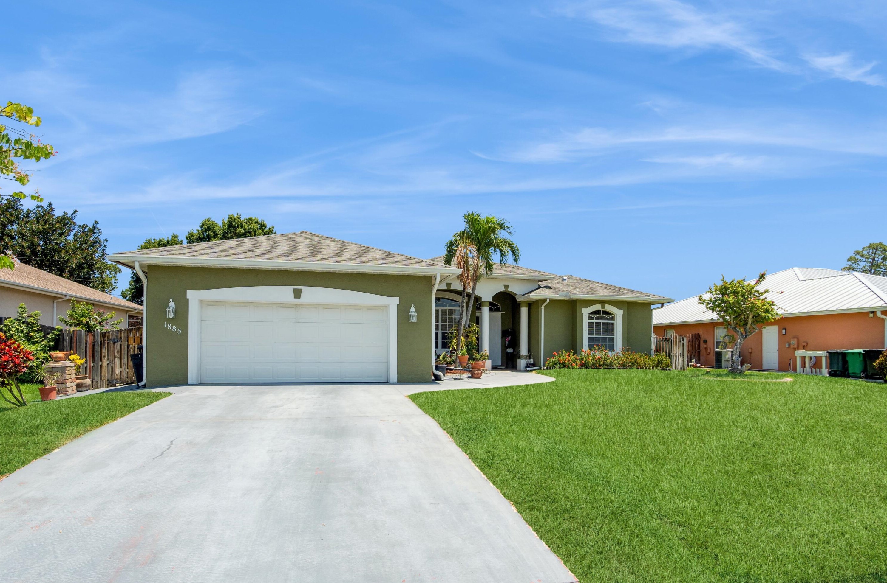 1885 Altman Ave, Fort Pierce, FL 34953-1010