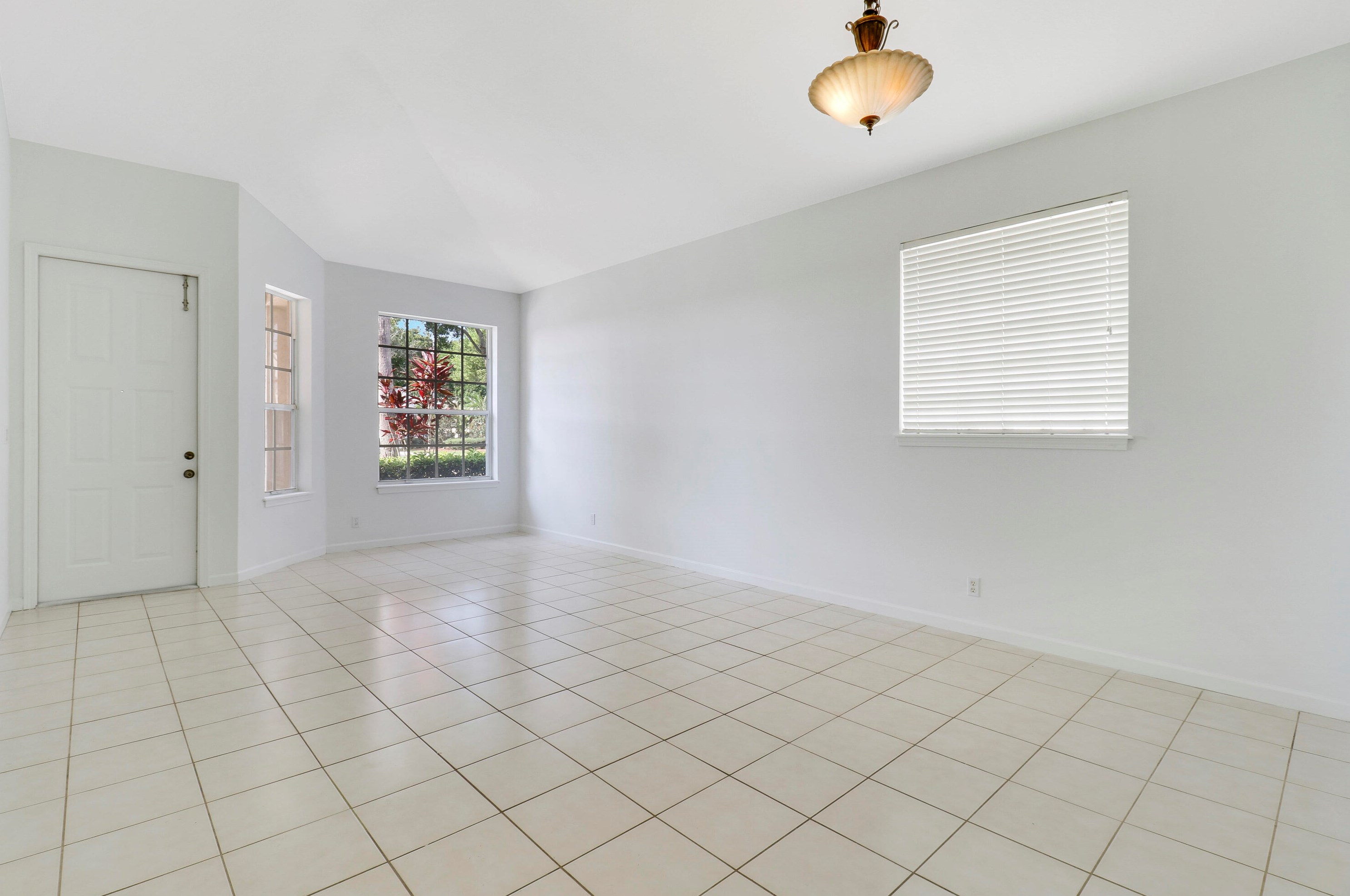 3130 Solitaire Palm Dr, Palm City, FL 34990-6303
