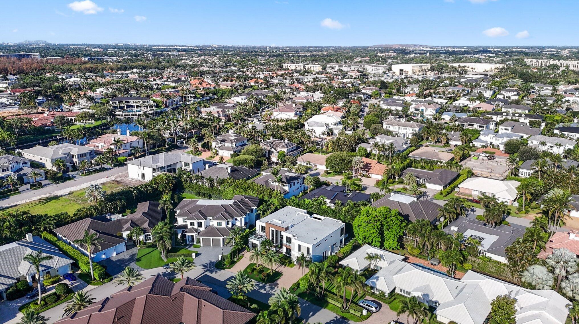 2391 Areca Palm Rd, Boca Raton FL 33432-7970 exterior