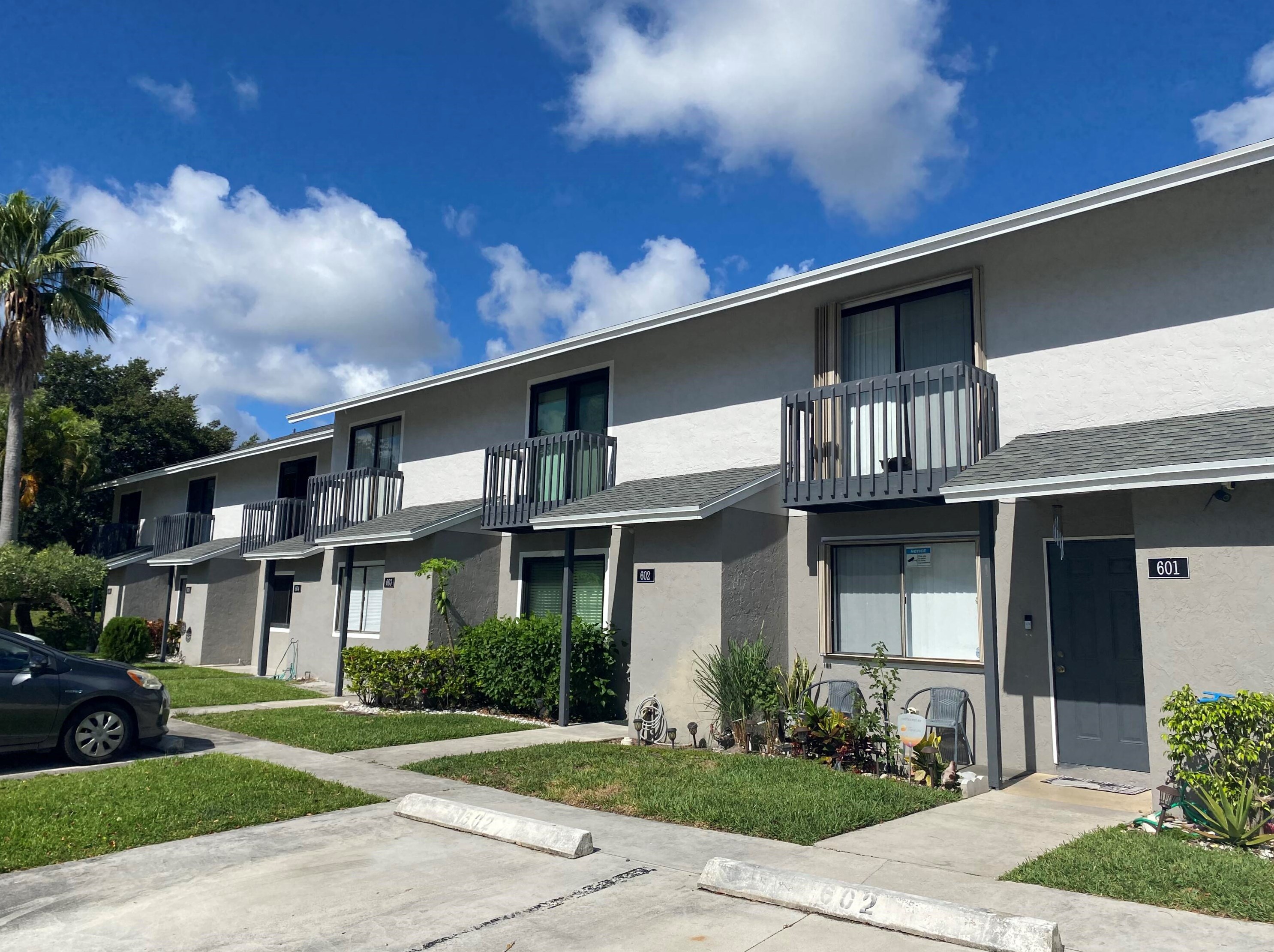 603 Riverside Dr #603, Lake Worth, FL 33463