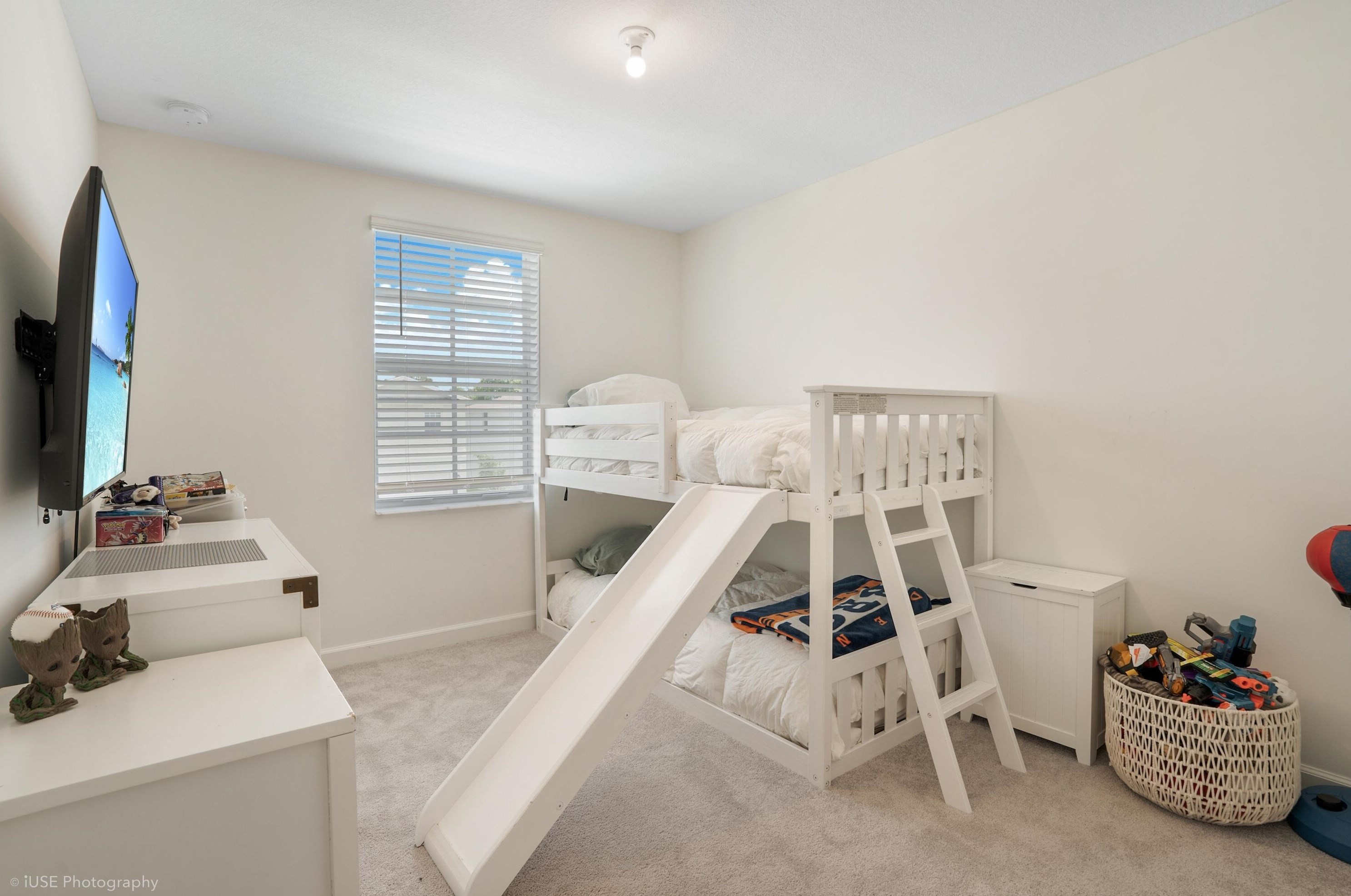 4534 Dow Ln, Lake Worth FL  33463-6013 exterior