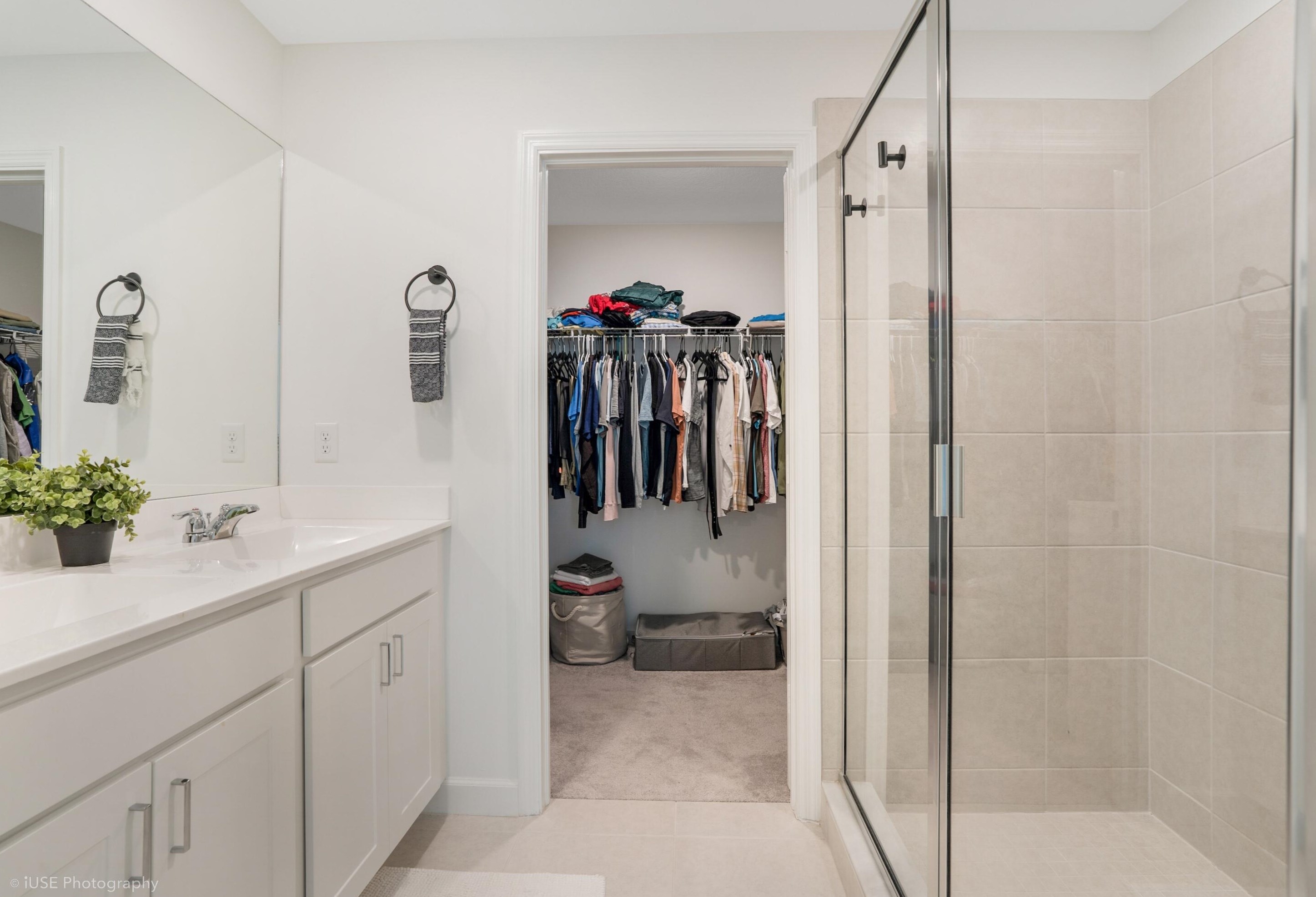 4534 Dow Ln, Lake Worth FL  33463-6013 exterior