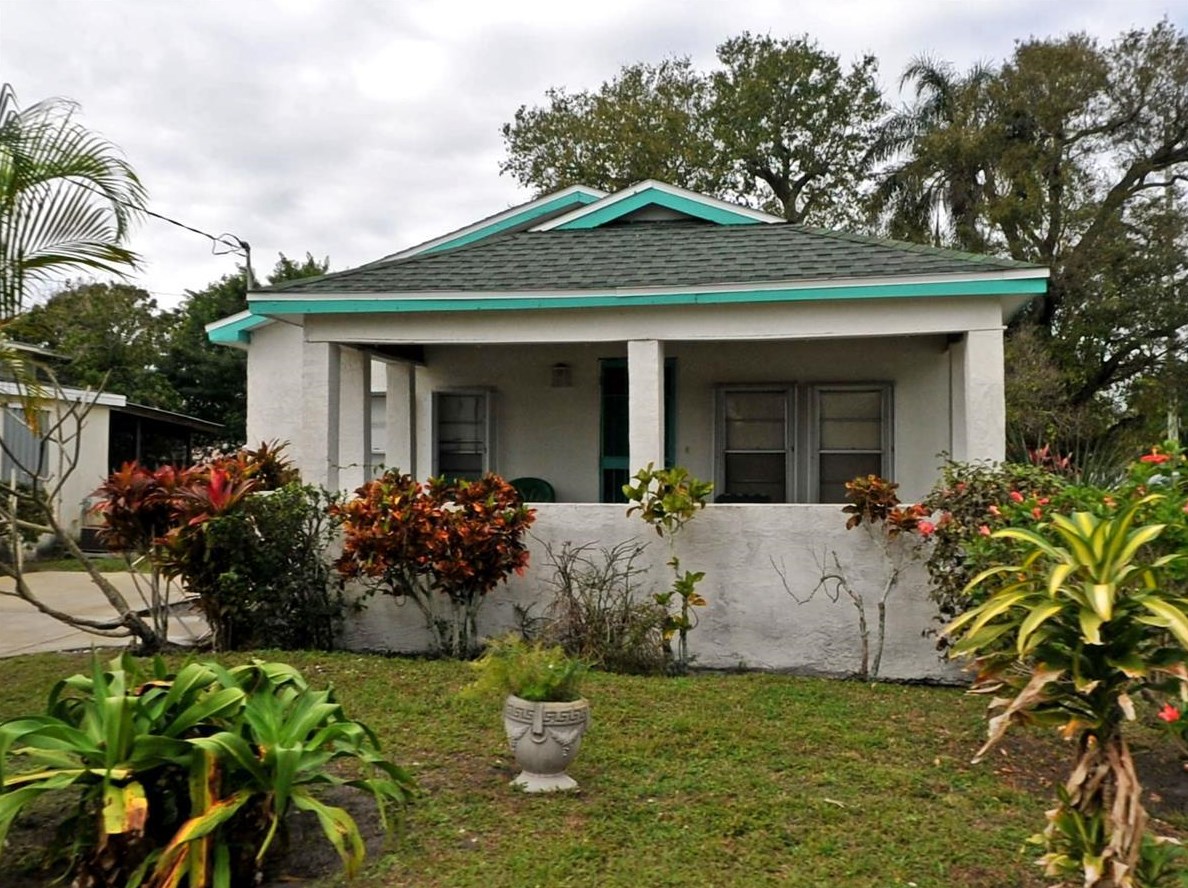 529 N 11th St #rear, Fort Pierce, FL 34950