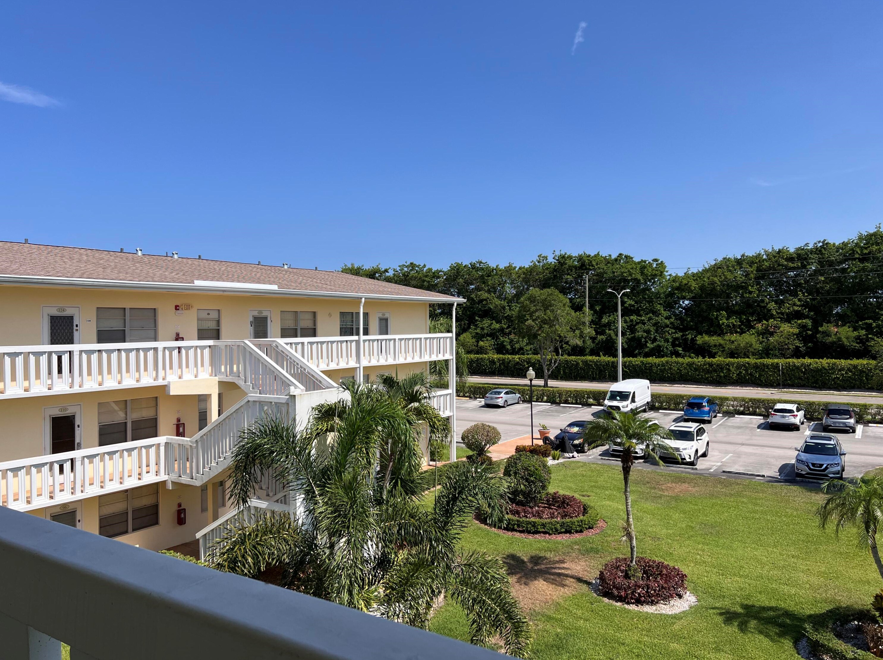 120 Dorset C, Boca Raton, FL 33434-6103