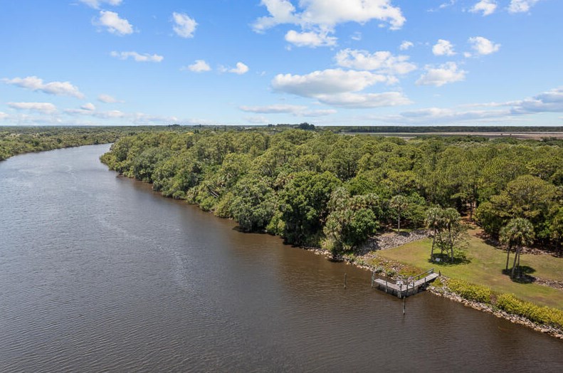 11511 Citrus Blvd, Palm City, FL 34990-5830