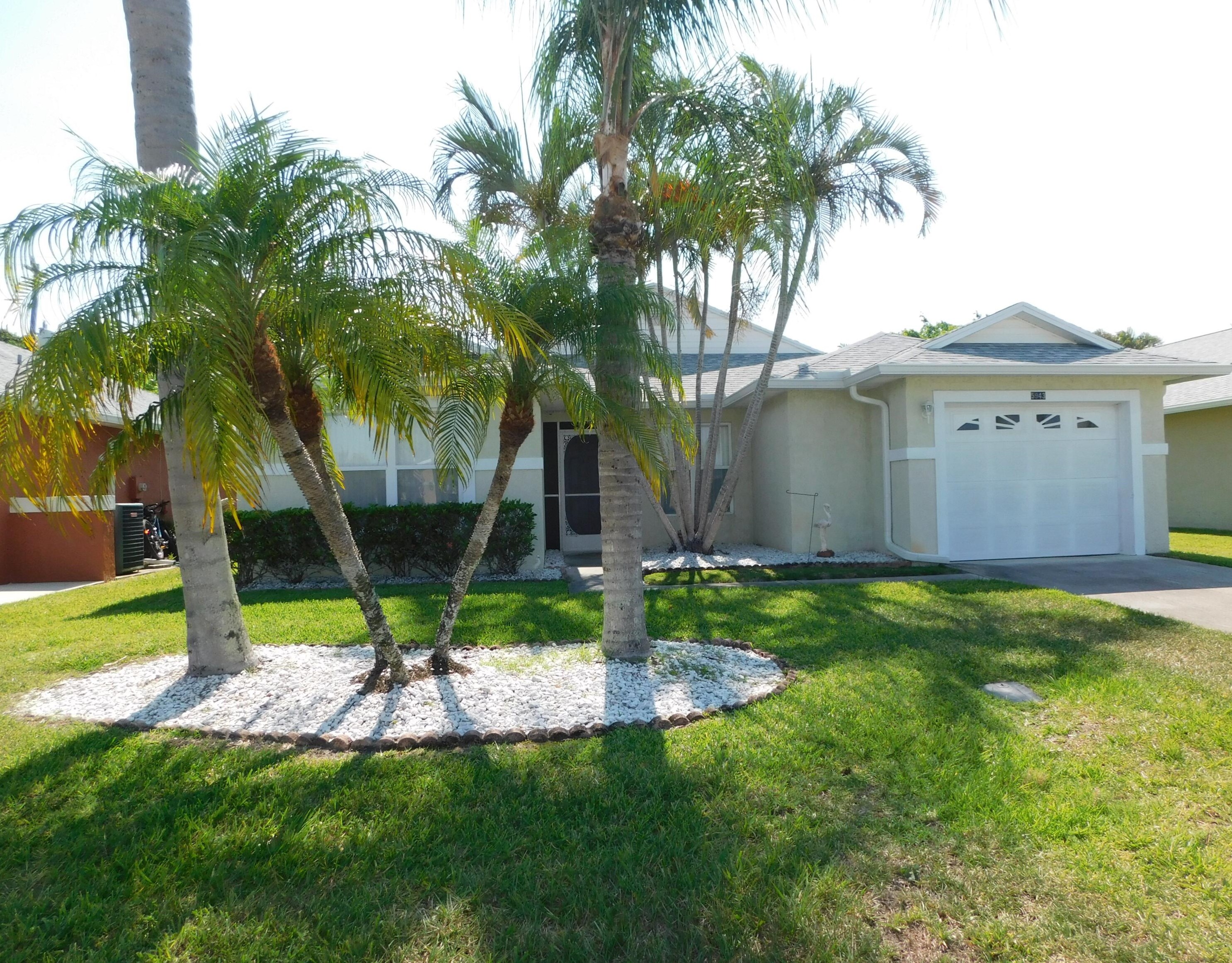 5943 Alexandria Cir, Fort Pierce, FL 34982-3916