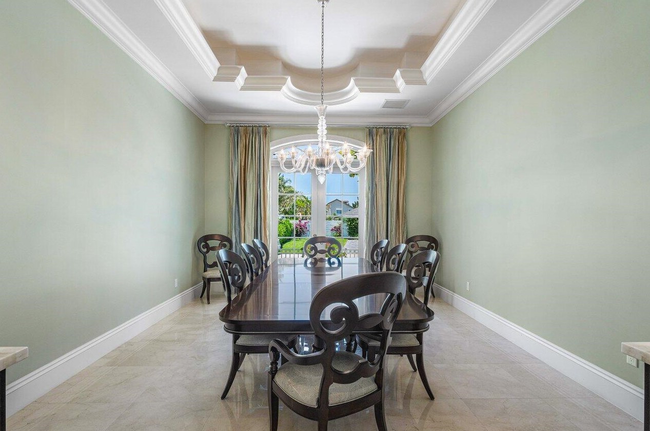 114 Marlin Dr, Boynton Beach FL 33435-3311 exterior