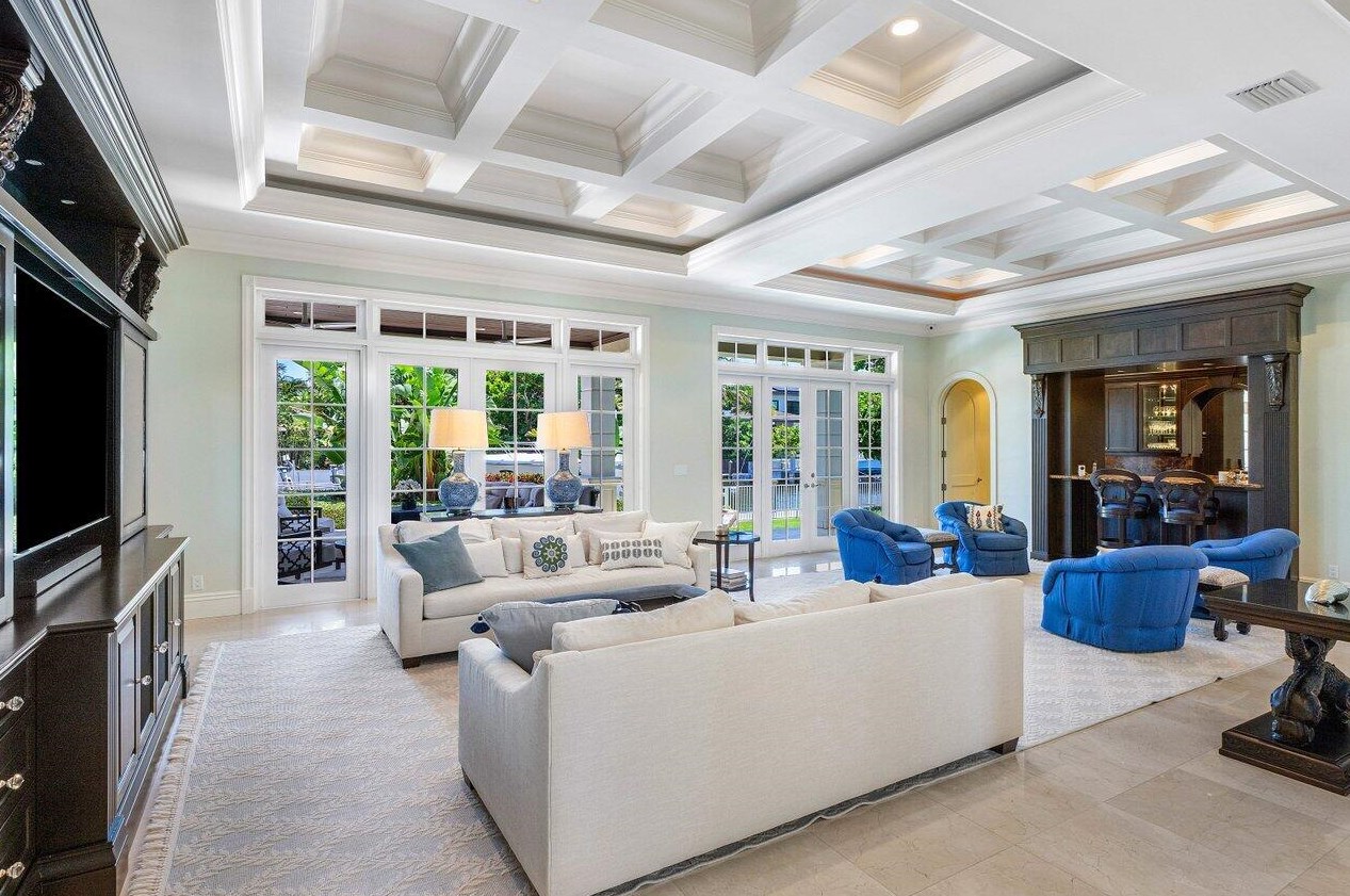 114 Marlin Dr, Boynton Beach FL 33435-3311 exterior