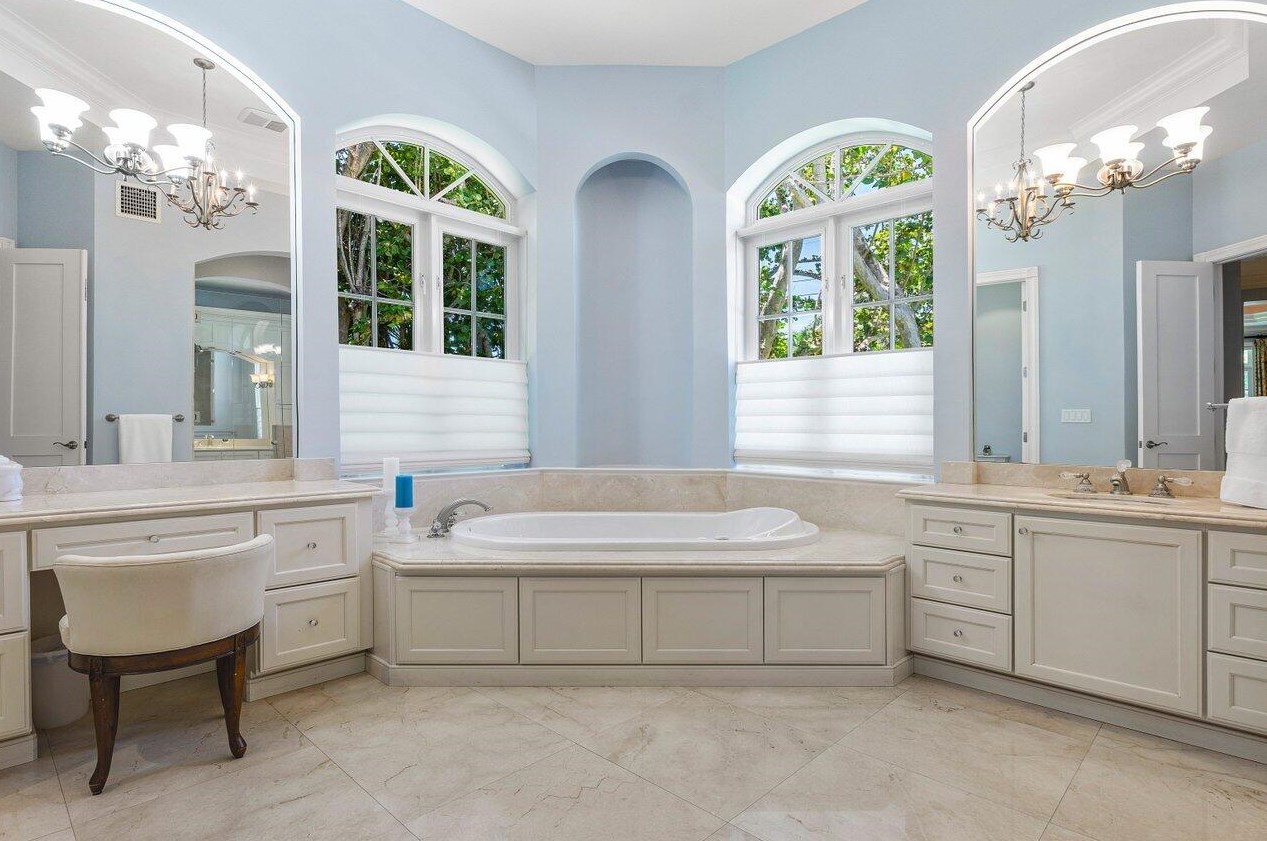 114 Marlin Dr, Boynton Beach FL 33435-3311 exterior