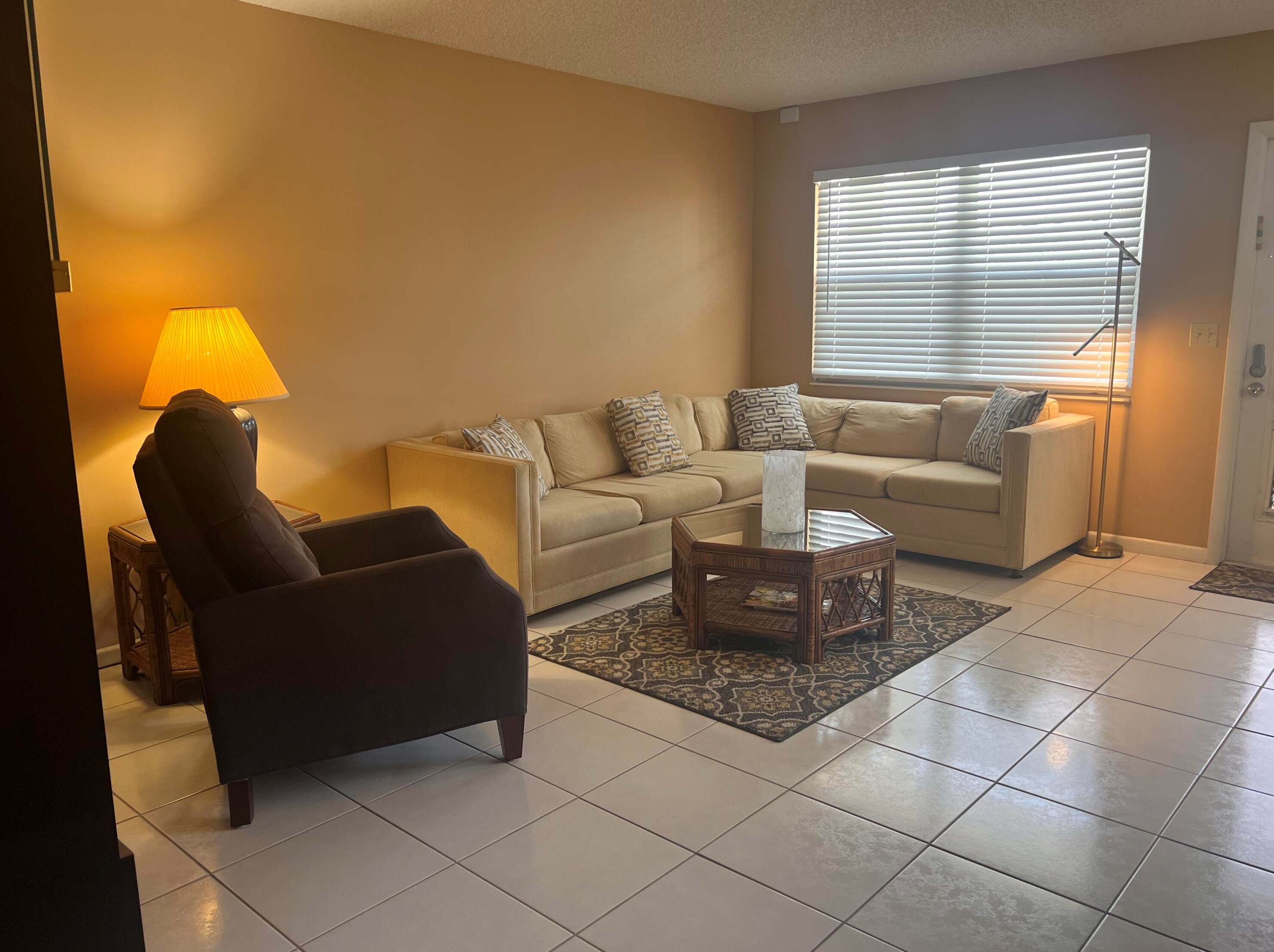 1026 Yarmouth B, Boca Raton, FL 33434-4534
