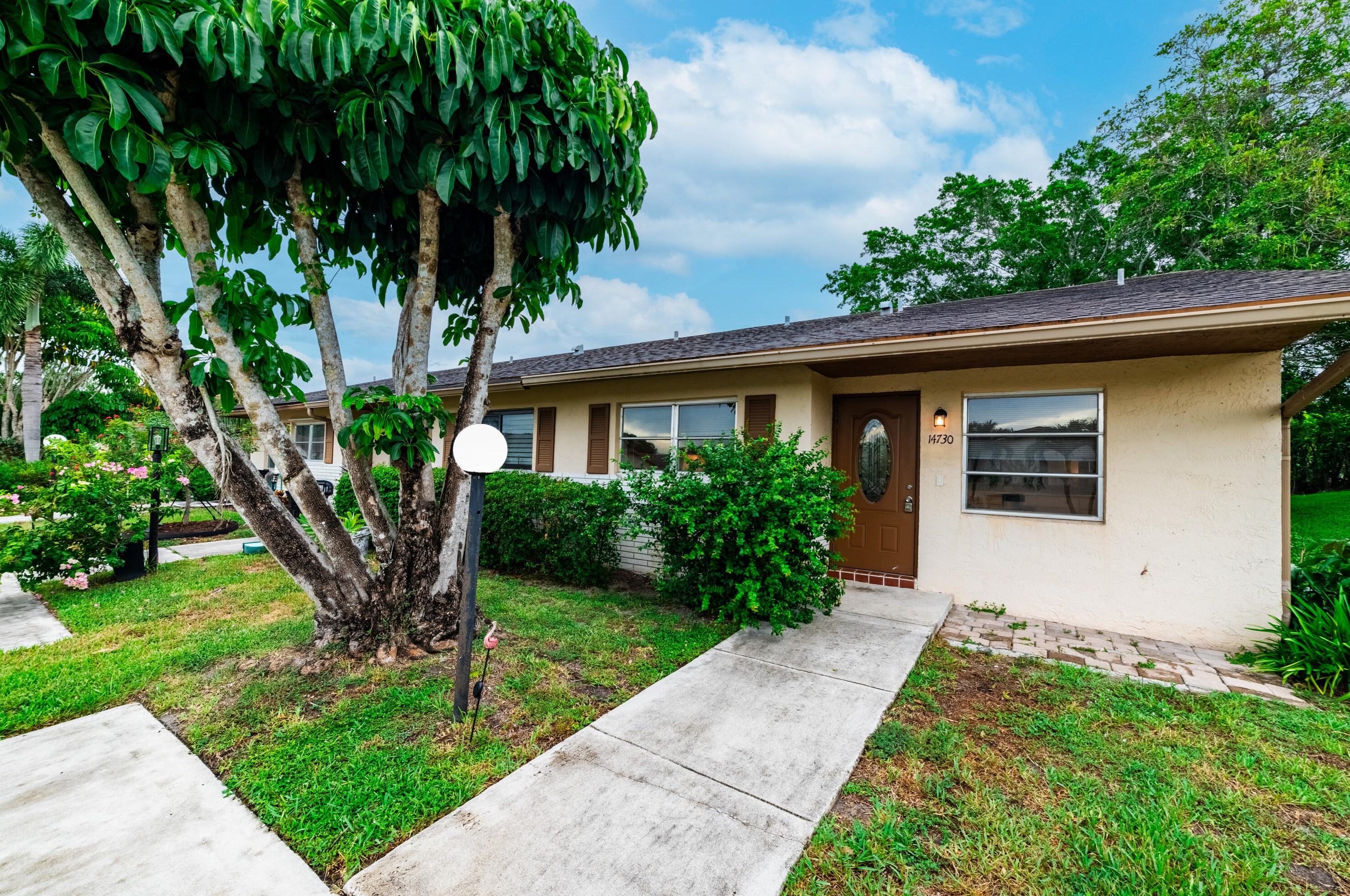 14730 Lucy Dr, Delray Beach, FL 33484-8529