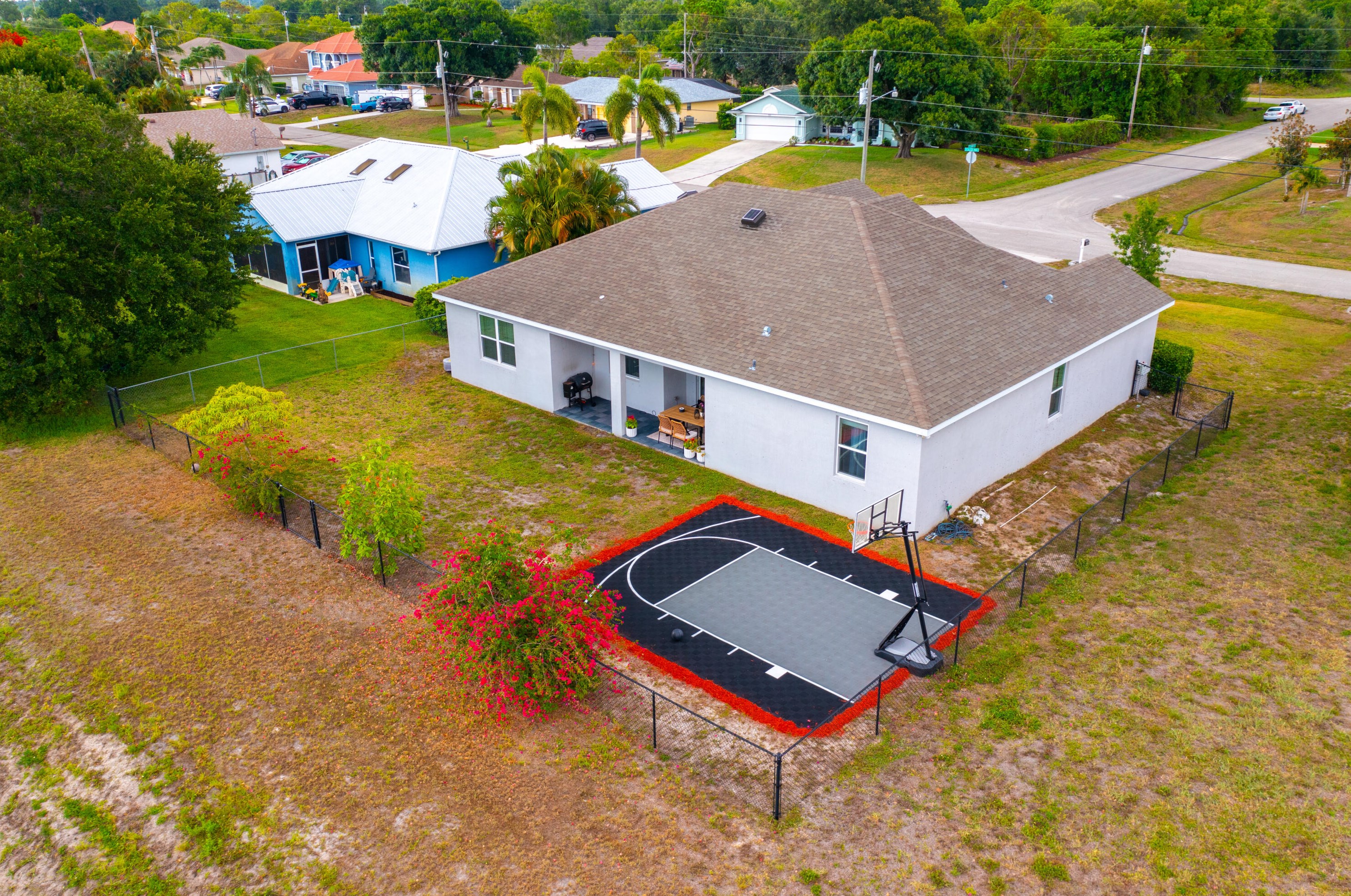 492 College Park Rd, Fort Pierce, FL 34953-6225