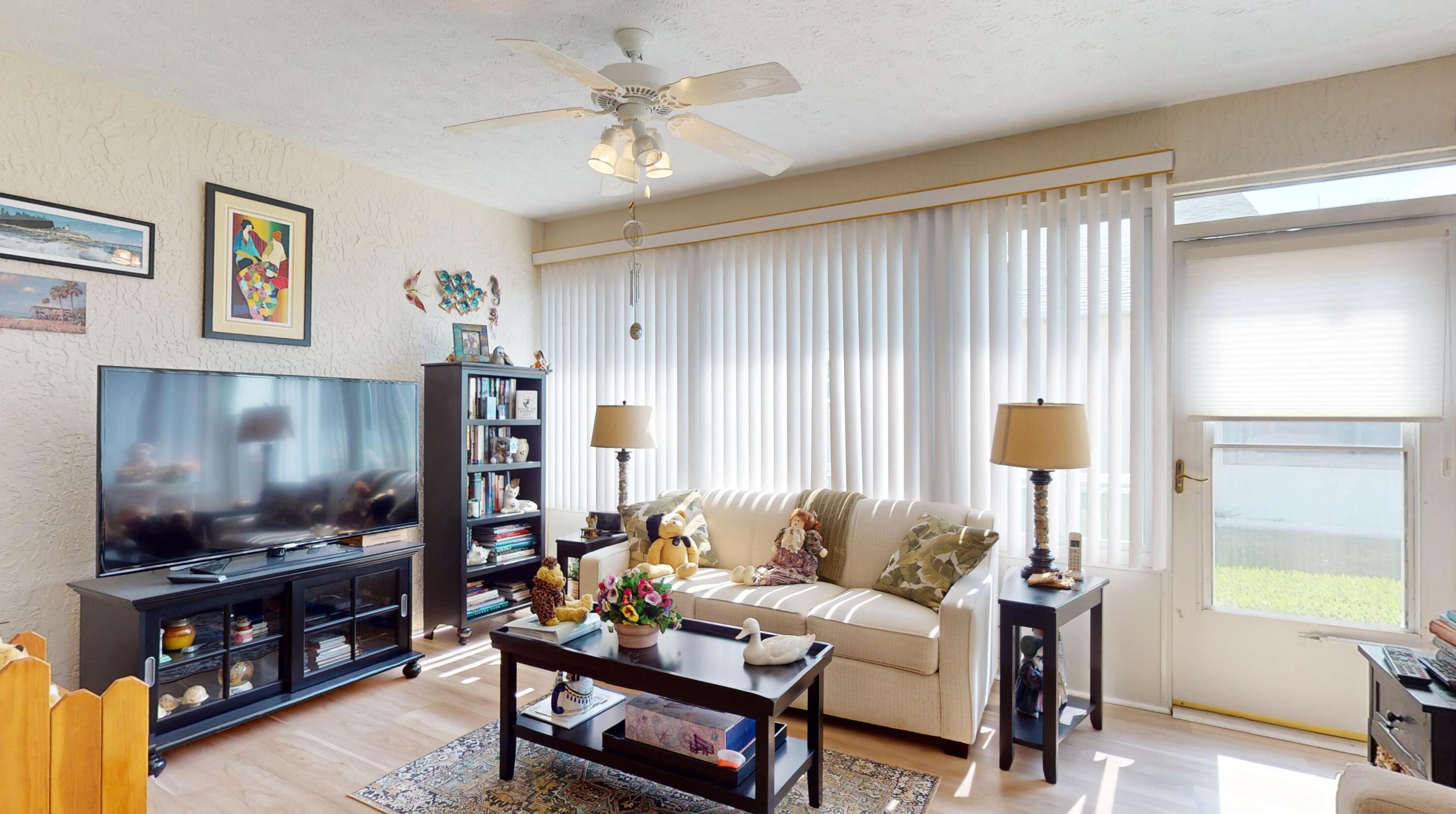 6019 Travelers Way, Fort Pierce FL  34982-4062 exterior