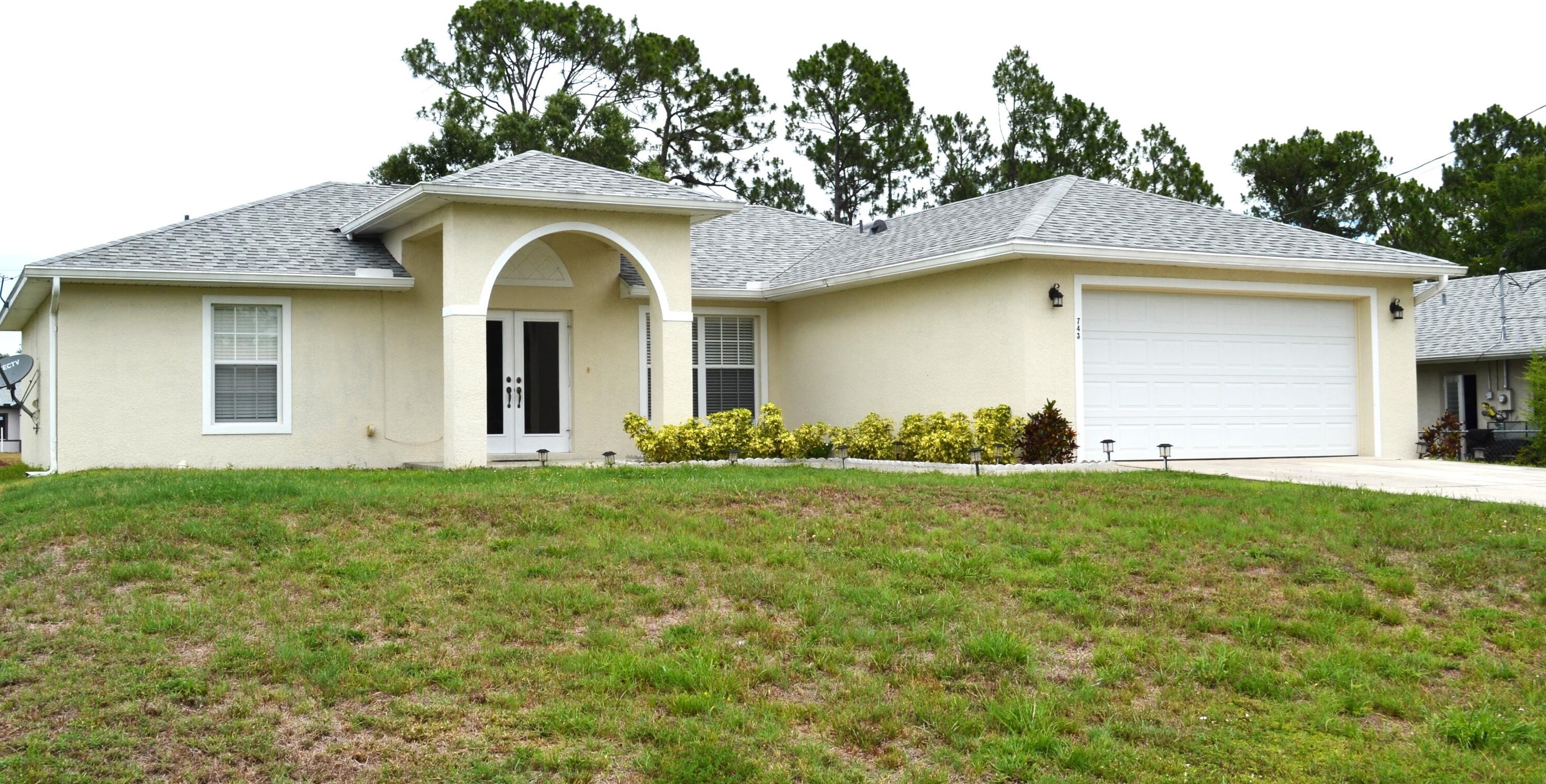 743 Grant Blvd, Lehigh Acres, FL 33974