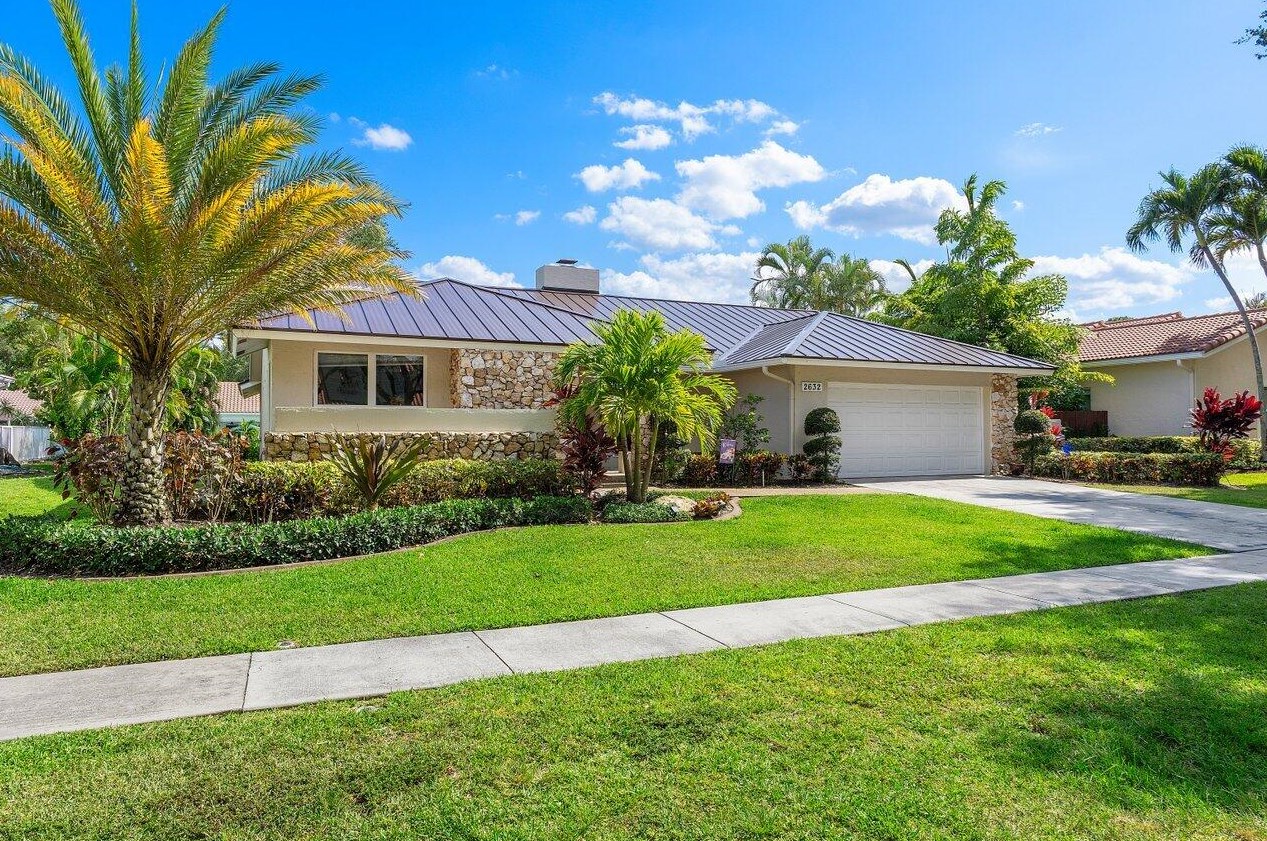 2632 41st St, Boca Raton, FL 33434-2515