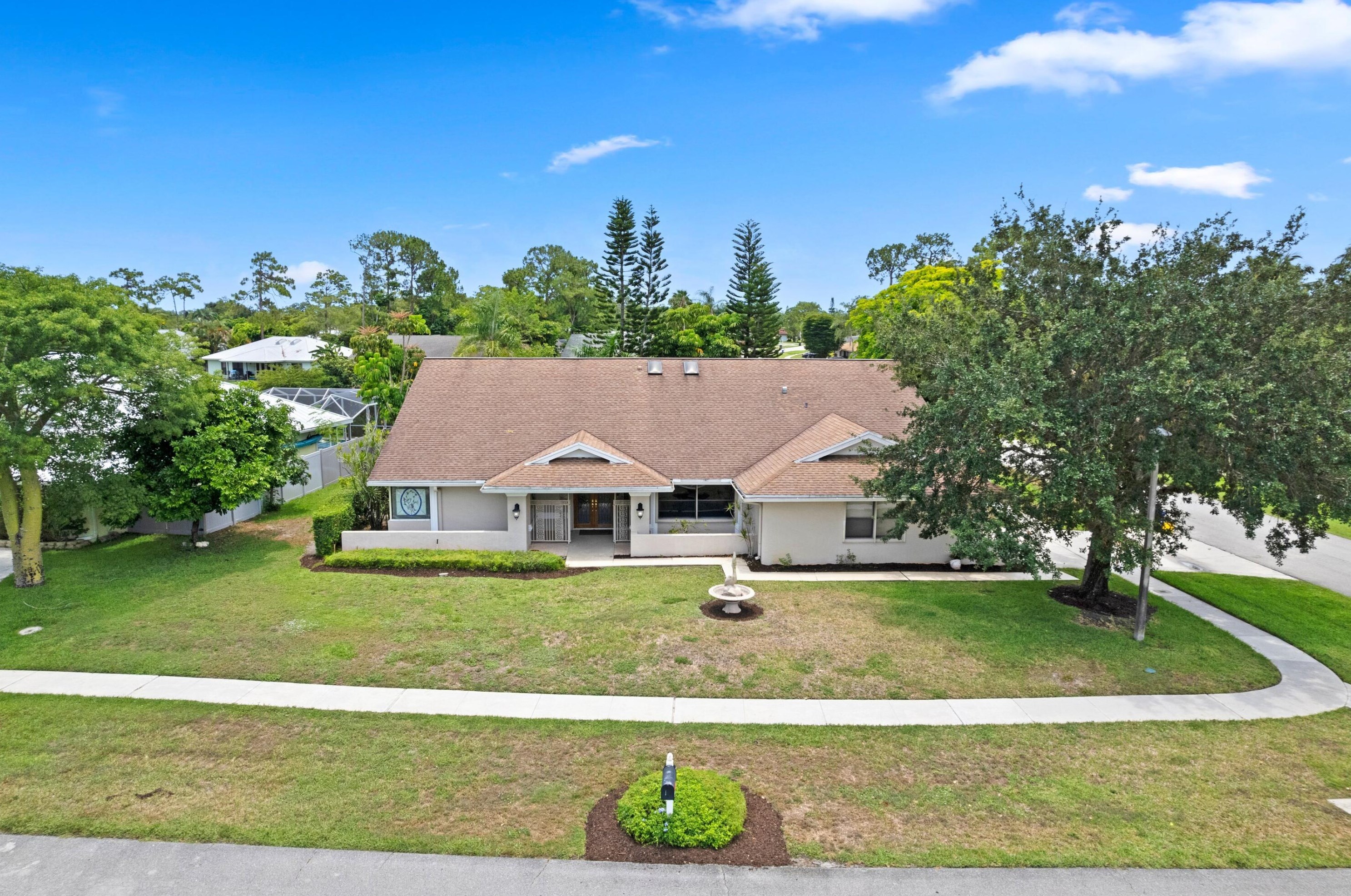13932 Columbine Ave, West Palm Beach, FL 33414-8101