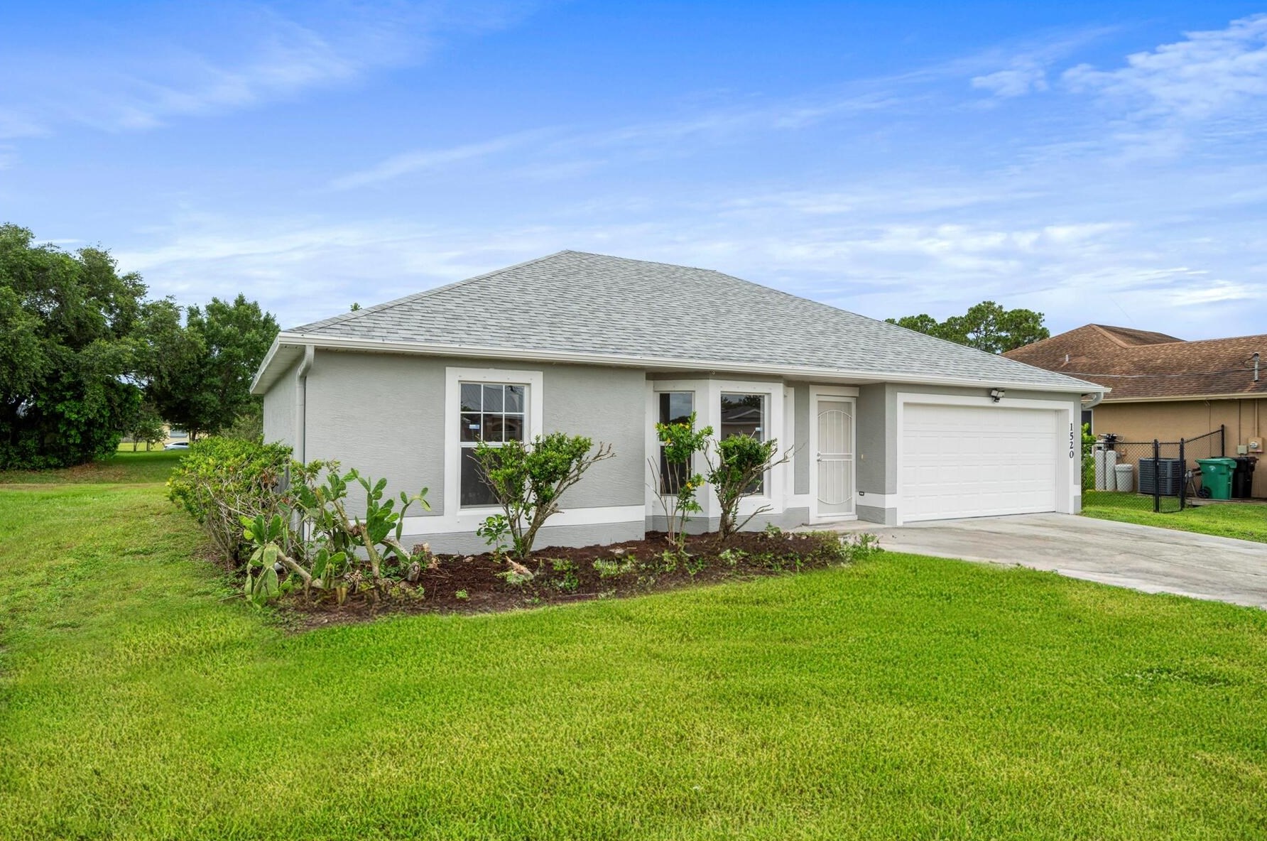 1520 Hackensack Ave, Fort Pierce, FL 34953-6518