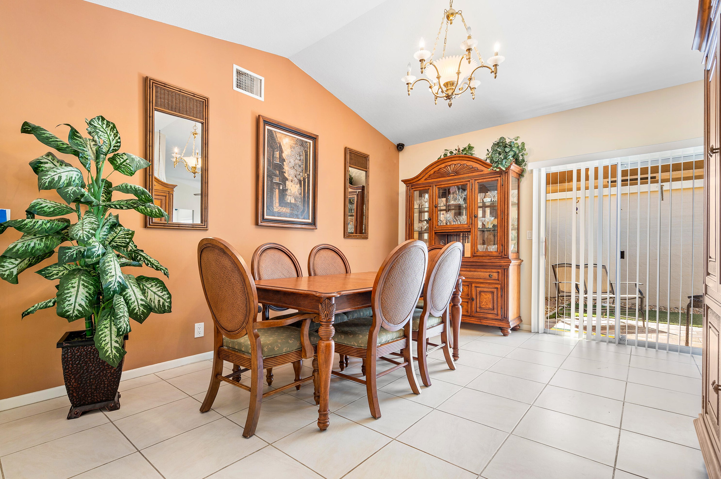 71 King Fisher Way, Boynton Beach FL  33436-9081 exterior