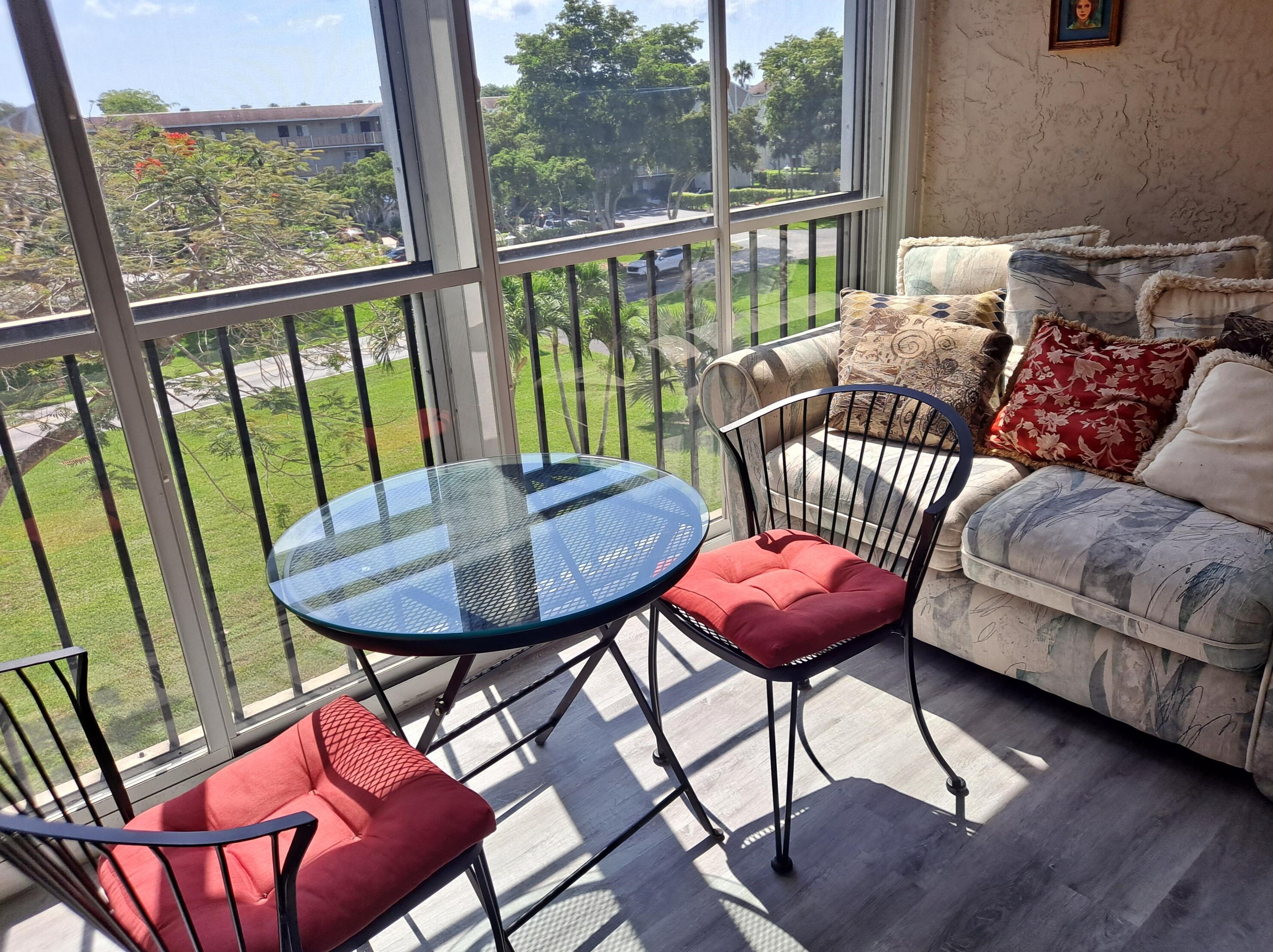 6795 Huntington Ln, Delray Beach FL 33446-3002 exterior