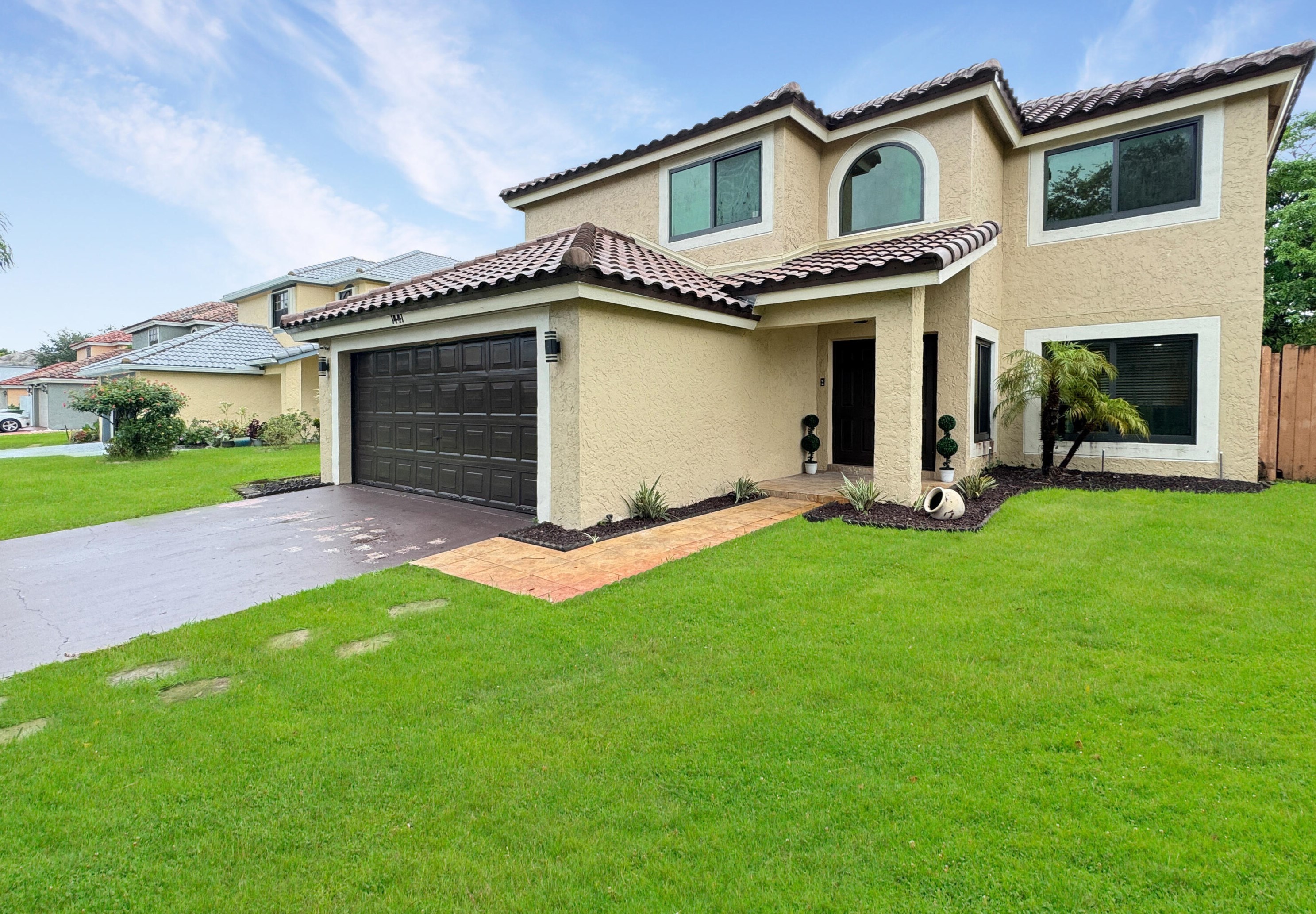 1441 88th Ave, Hollywood, FL 33025-3333