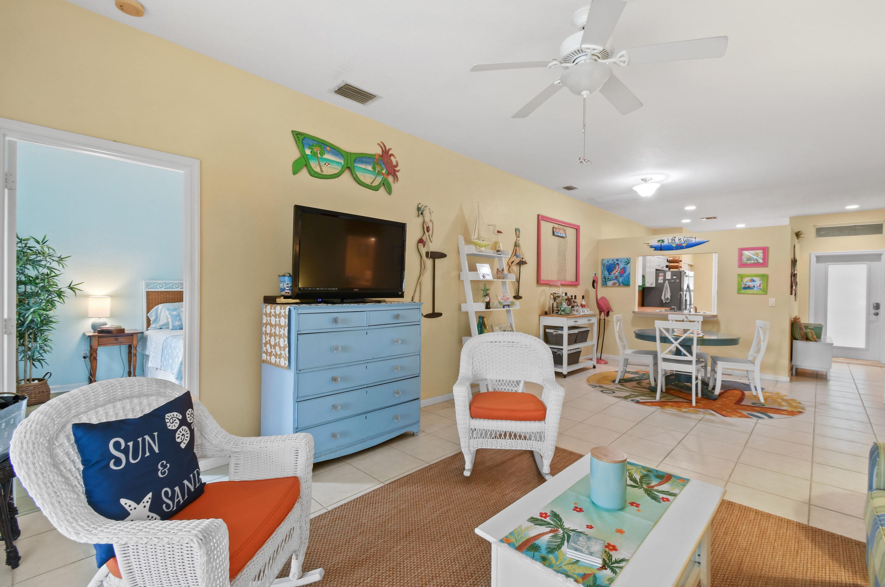 9056 Bay Point Cir, West Palm Beach, FL 33411-5146