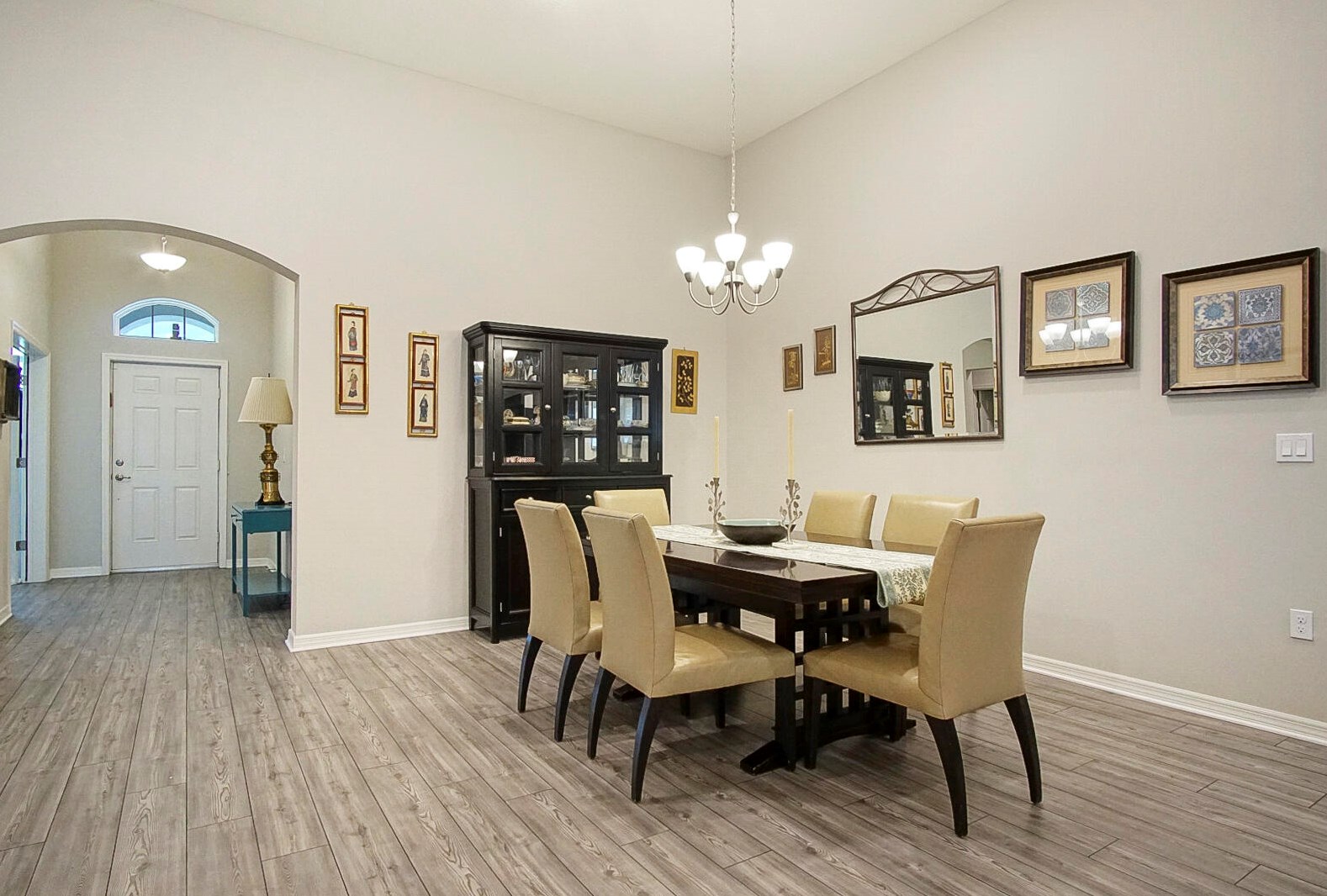 1033 Mccracken Ave, Fort Pierce FL 34953-3936 exterior