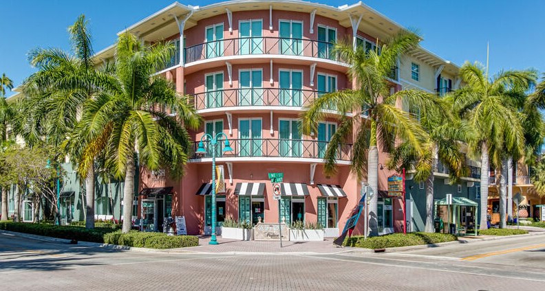 225 Ne 1st St #303, Delray Beach, FL 33444