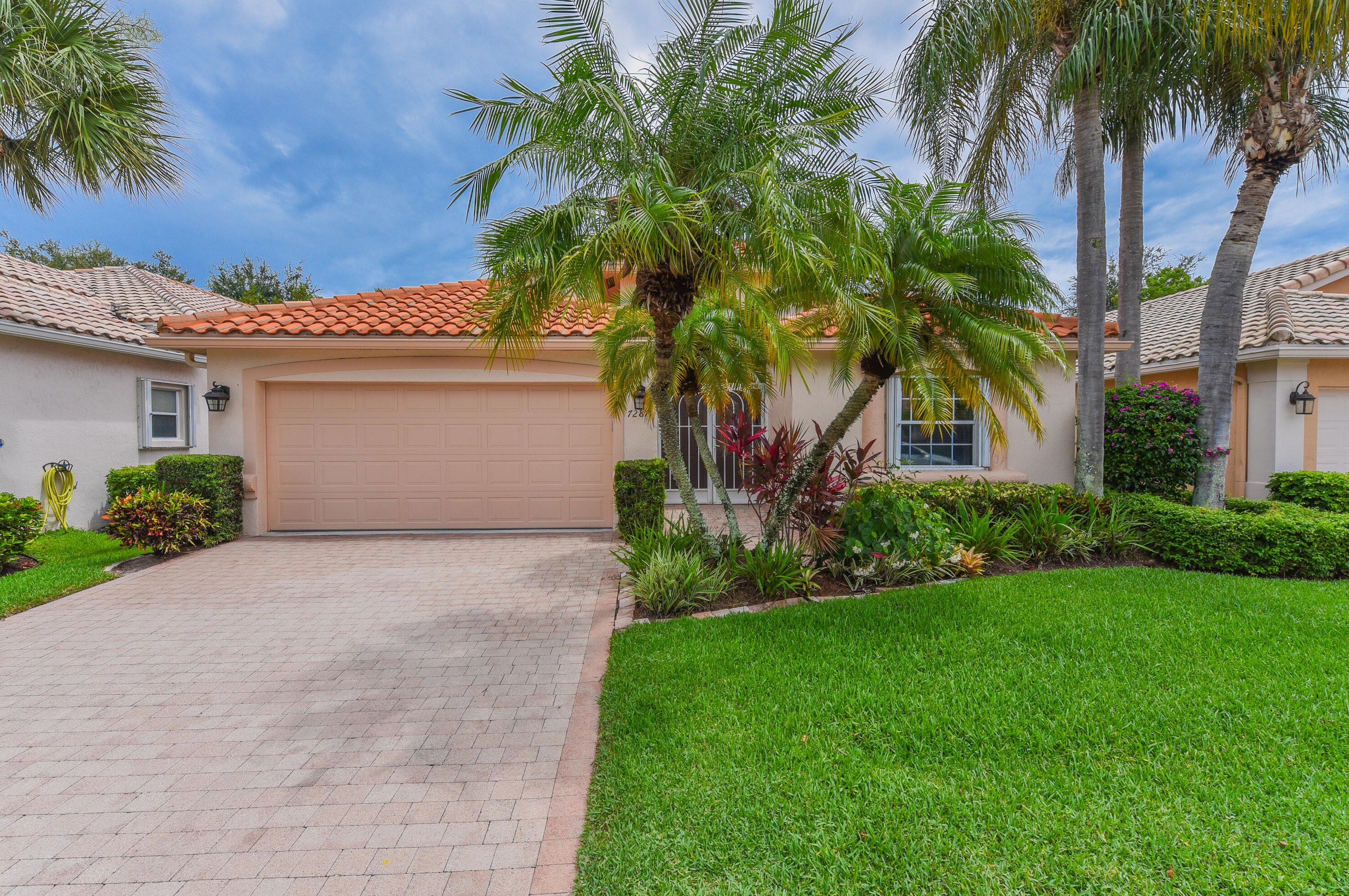 7287 Lombardy St, Boynton Beach, FL 33472-7343